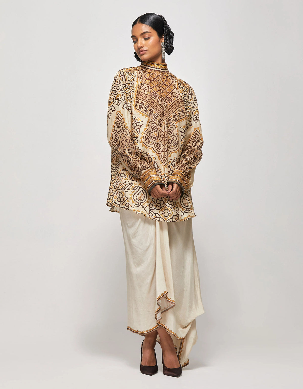 BANDHEJ : Countess