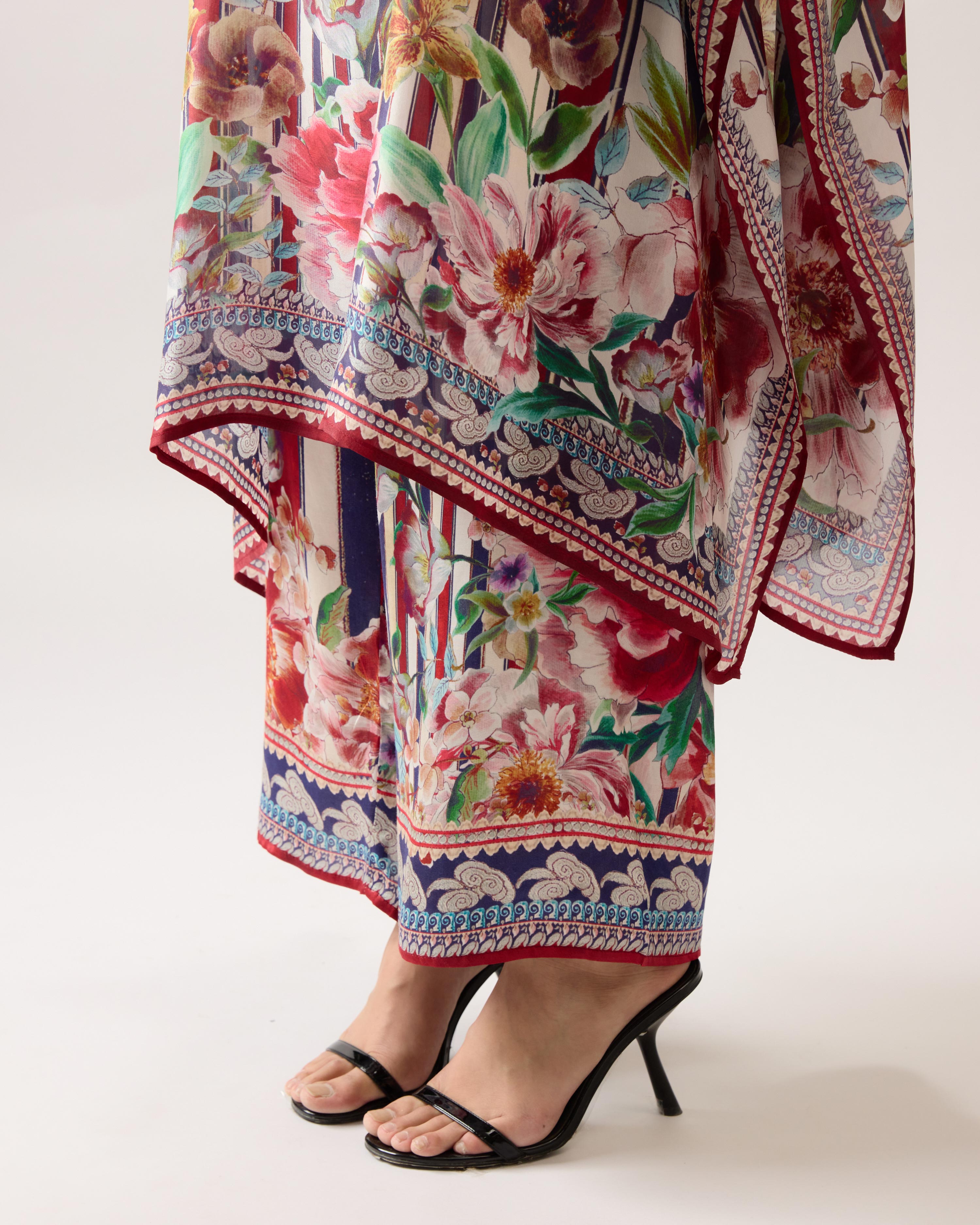 Ikebana : Chantelle 42" - Stripe