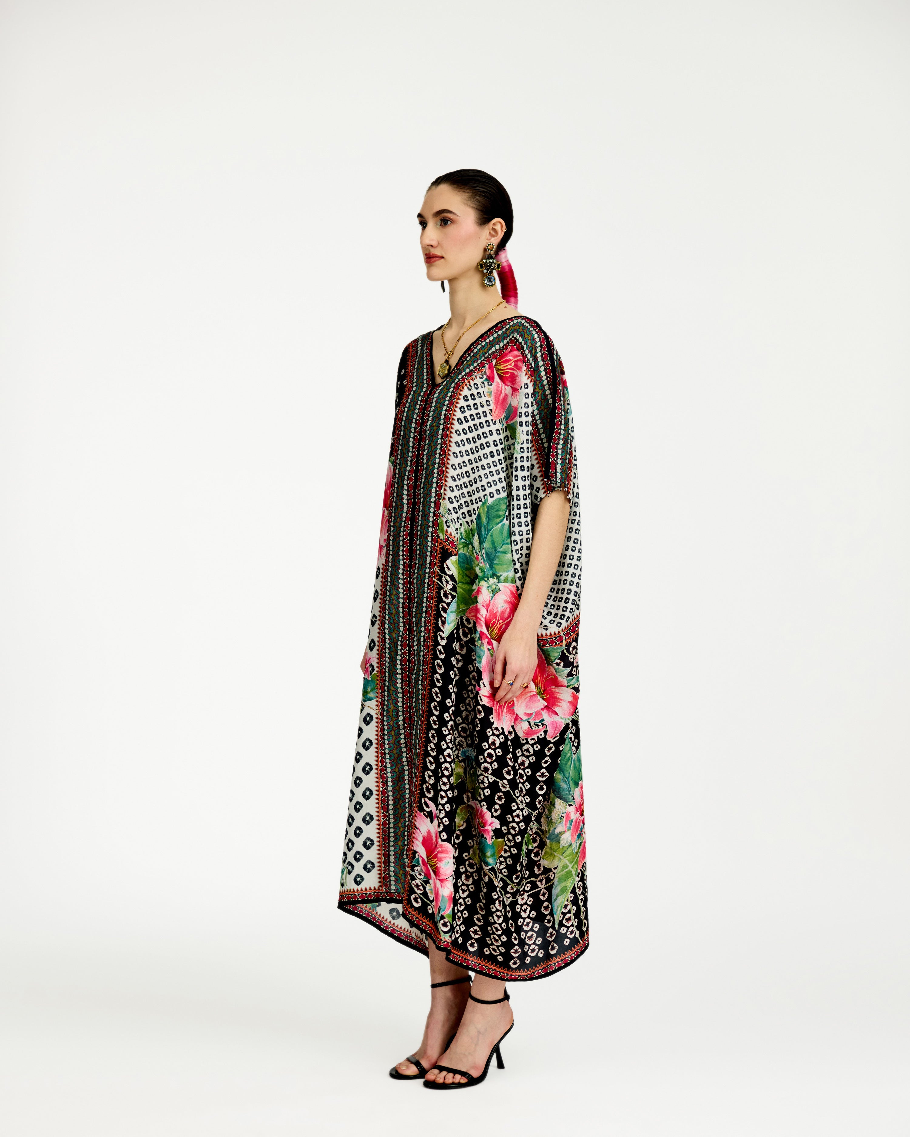 Lilium : Majida - Black/White