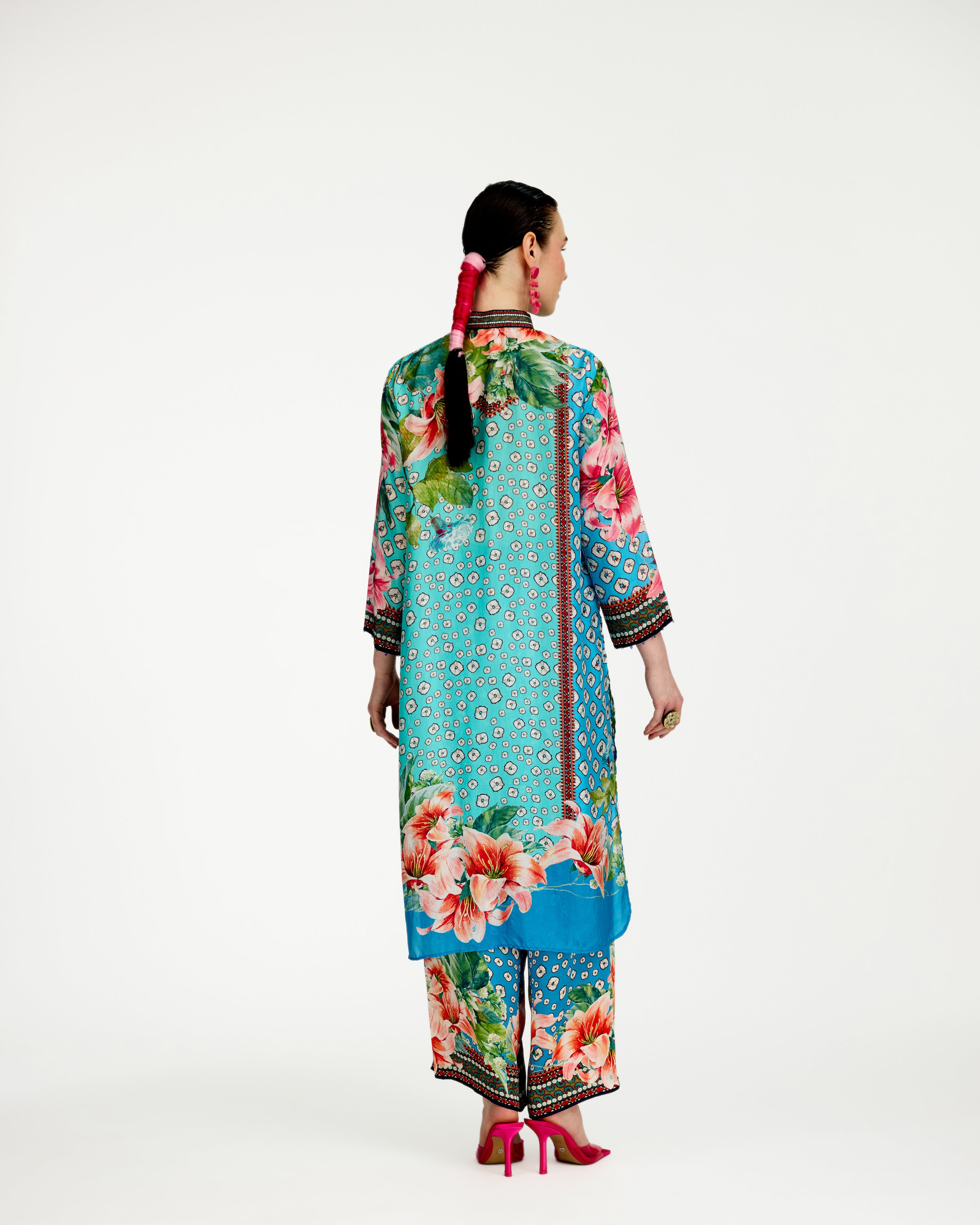 Lilium : Baaka - Aqua/Blue