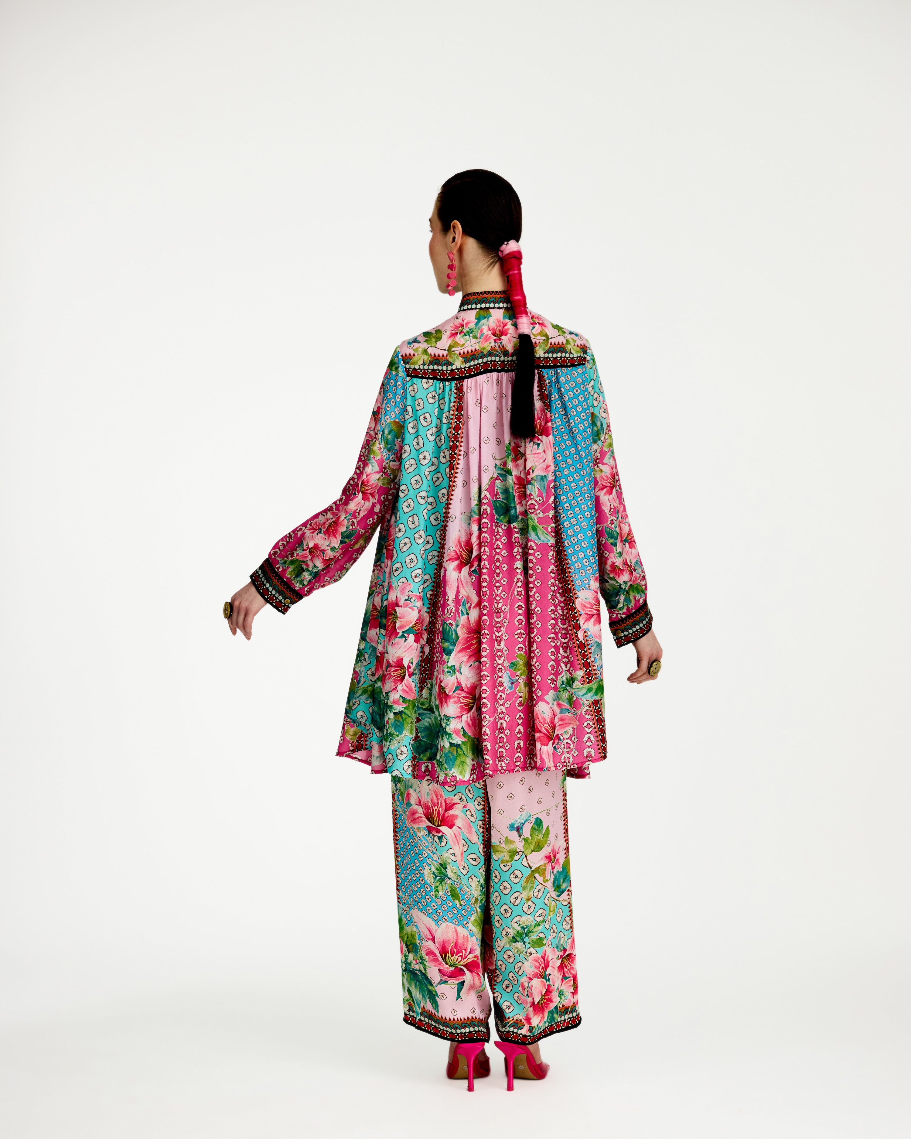 Lilium : Nilofer - Aqua/Pink