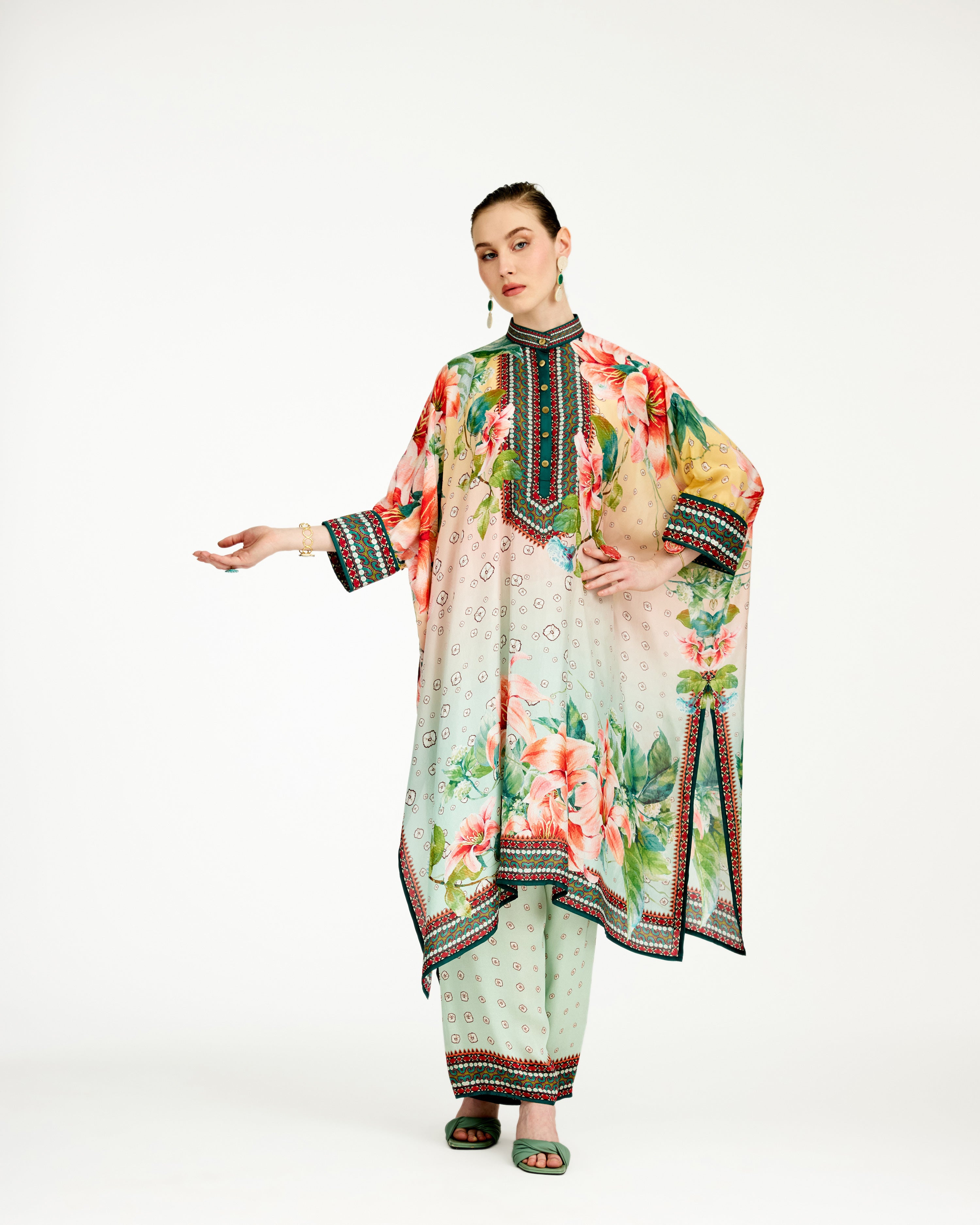 Lilium : Chantelle 42" - Peach/Mint