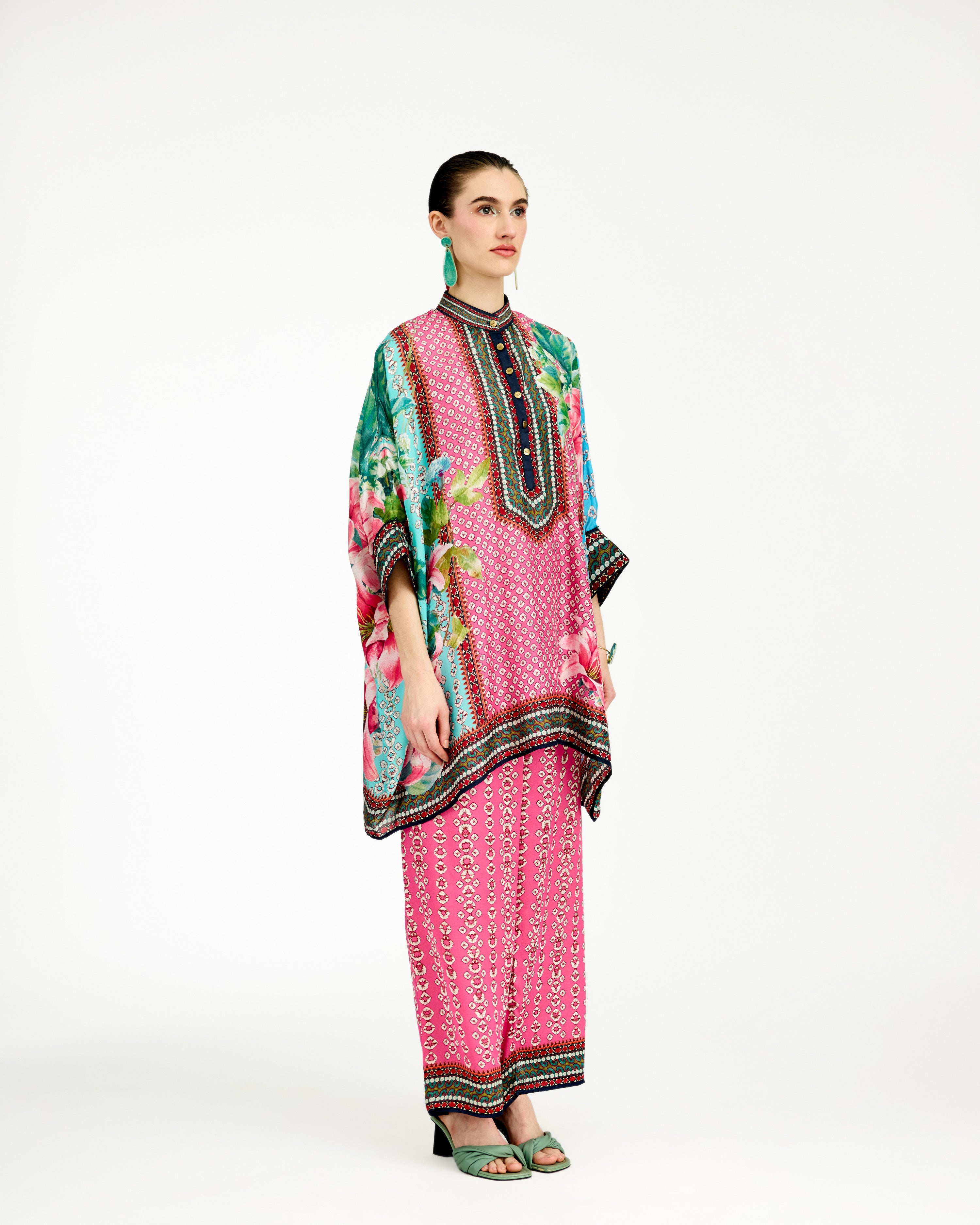 Lilium : Chanel - Pink/Aqua