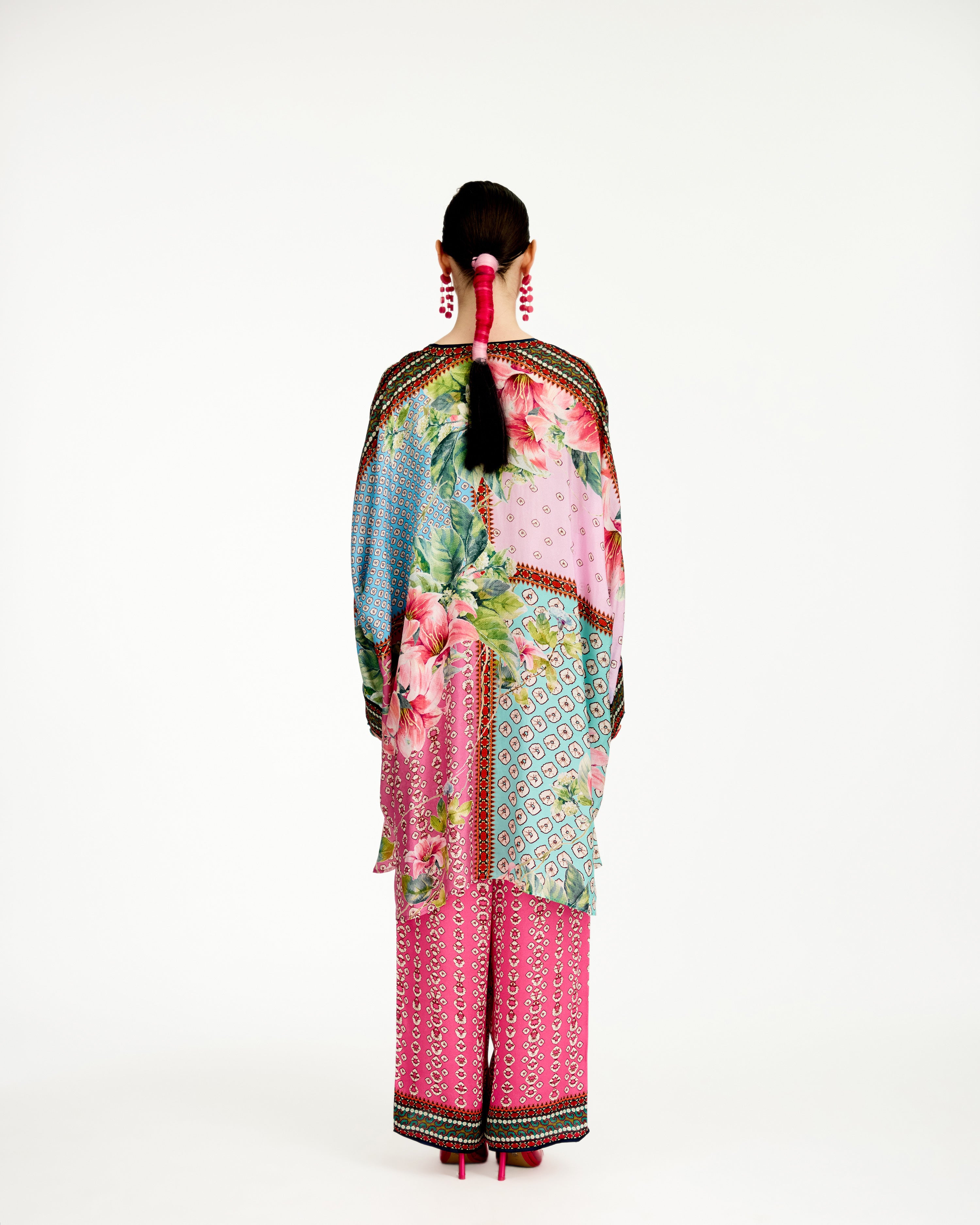 Lilium : Bonita - Aqua/Pink