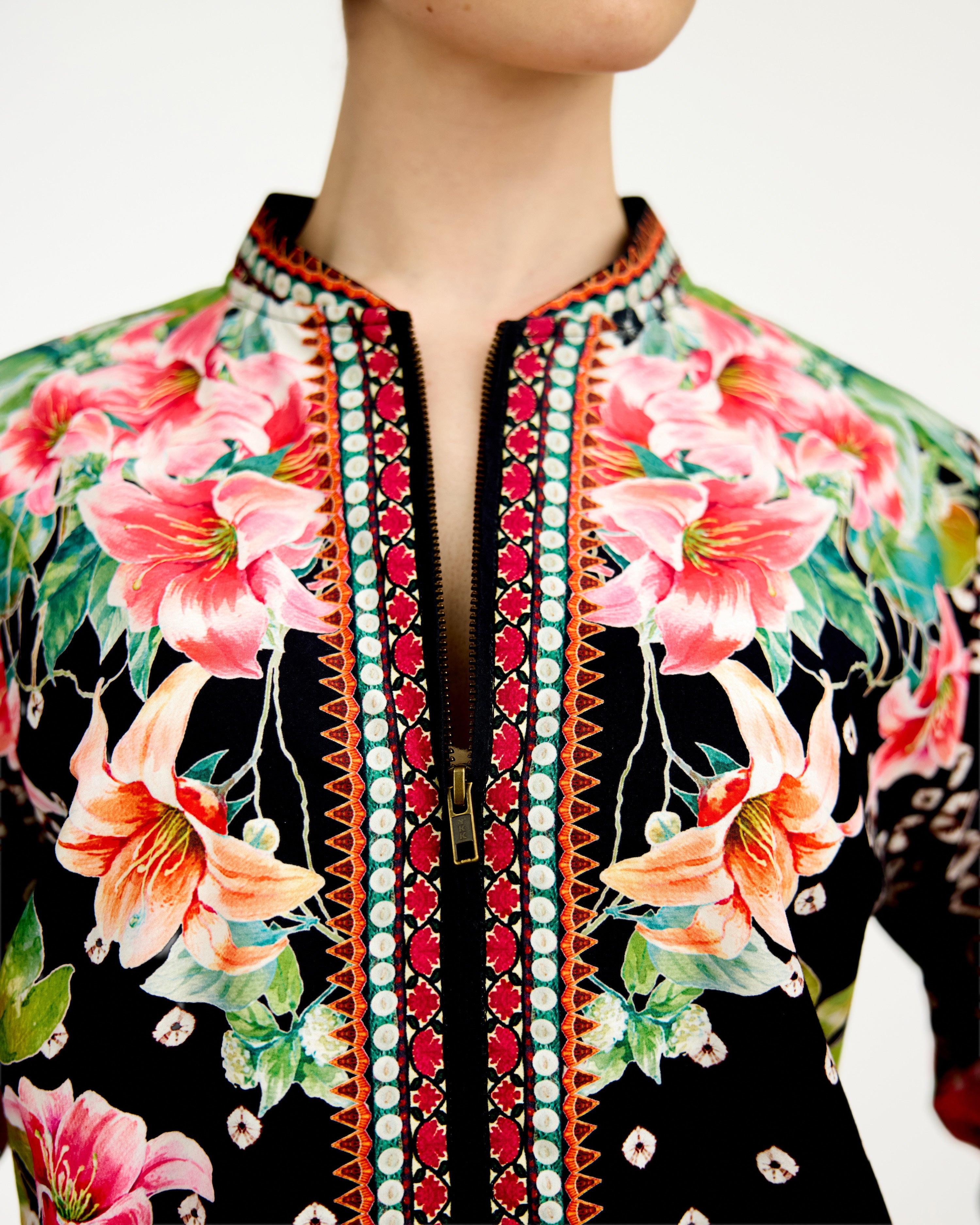 Lilium : Darina - Black