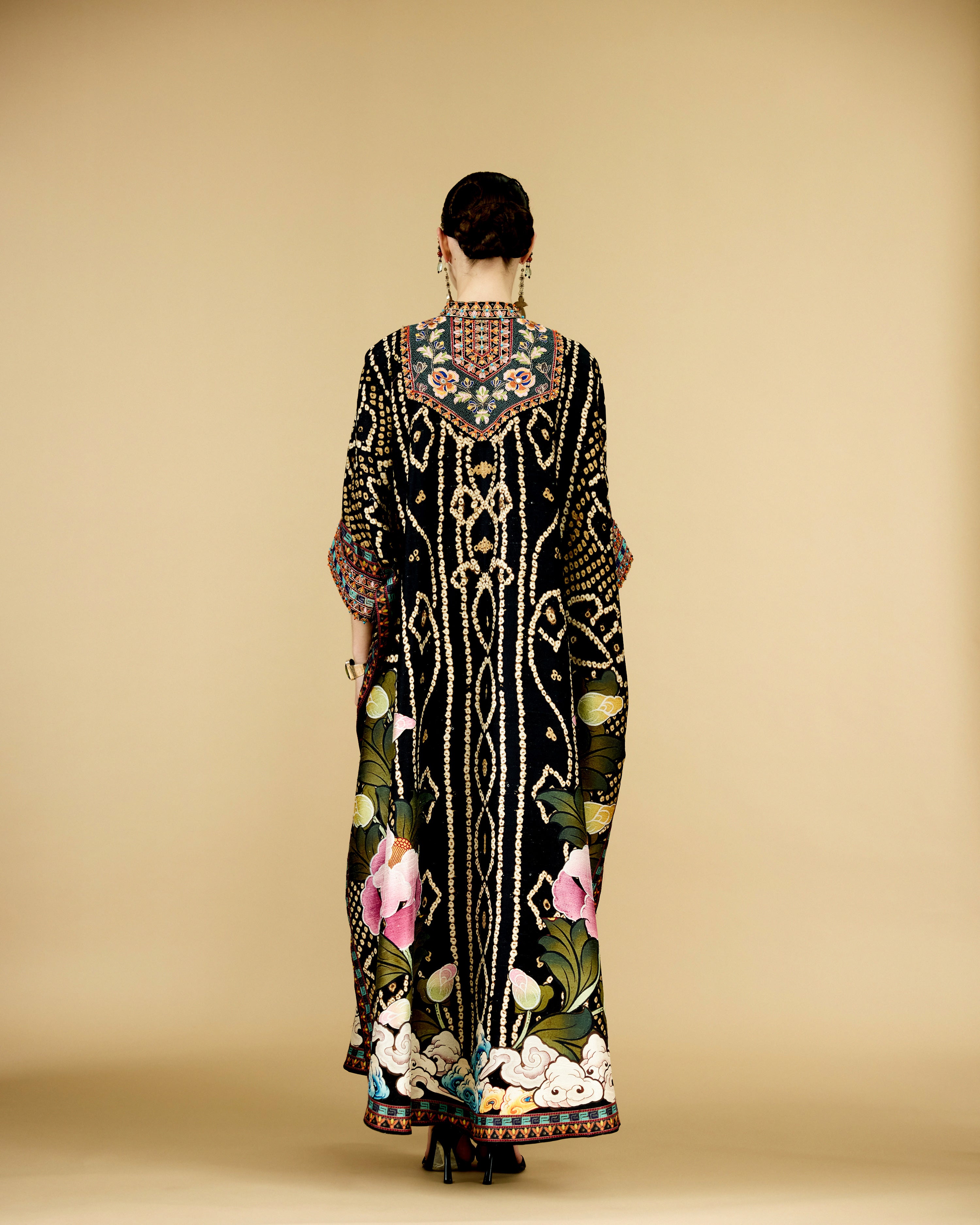Ladakh : Kanish - Black
