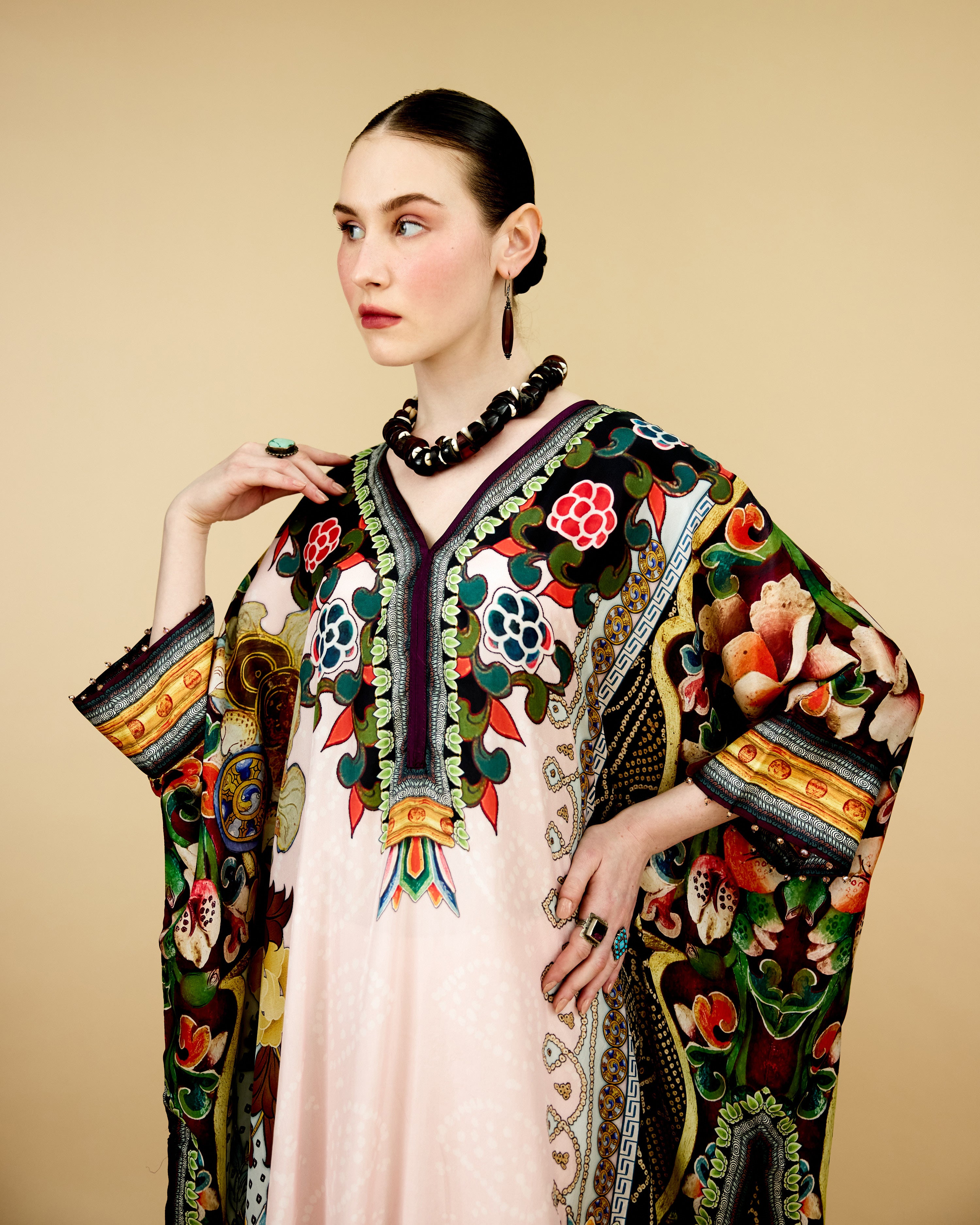 Ladakh : Chantelle 42" - Blush