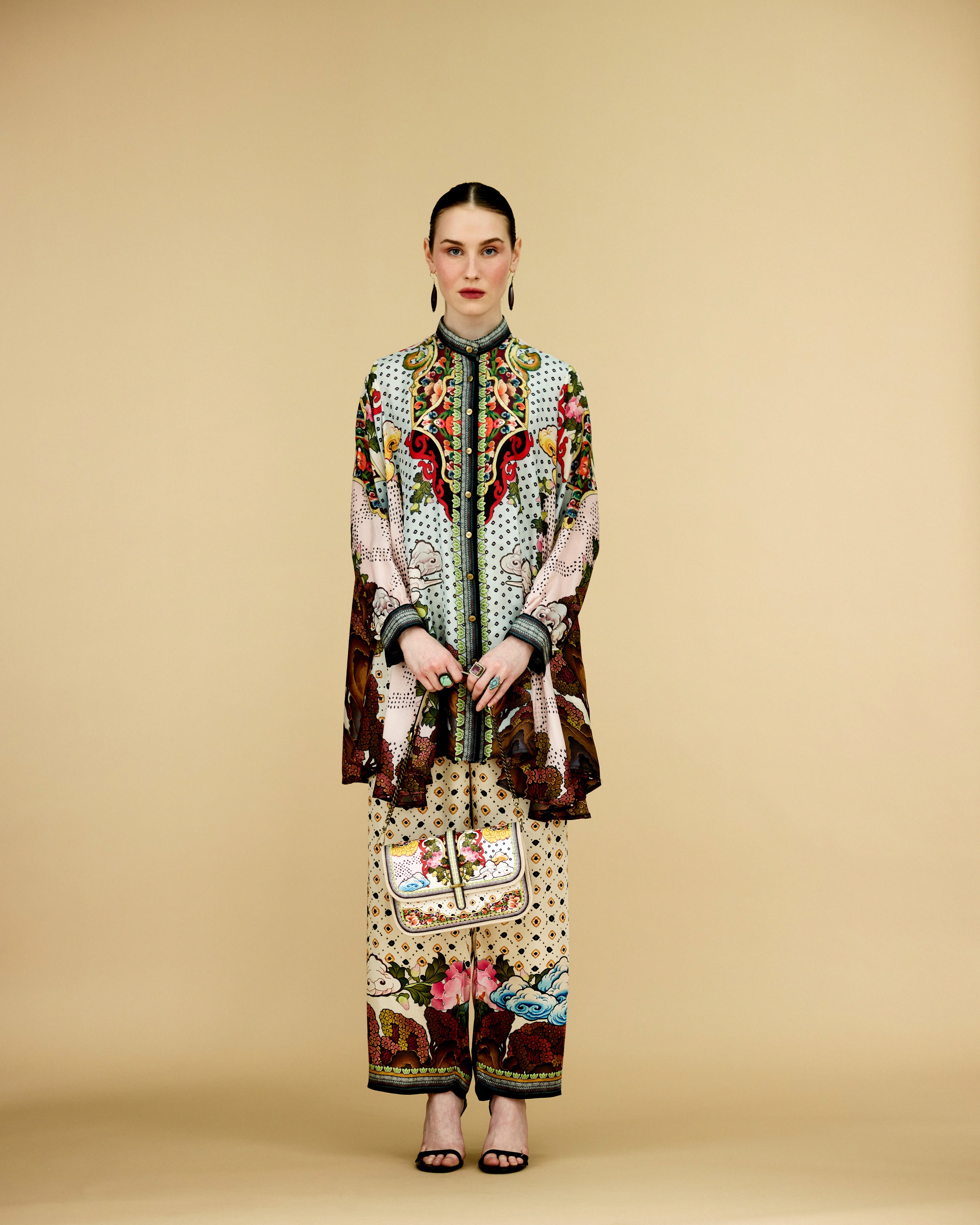 Ladakh : Nilofer - Powder Blue/Beige