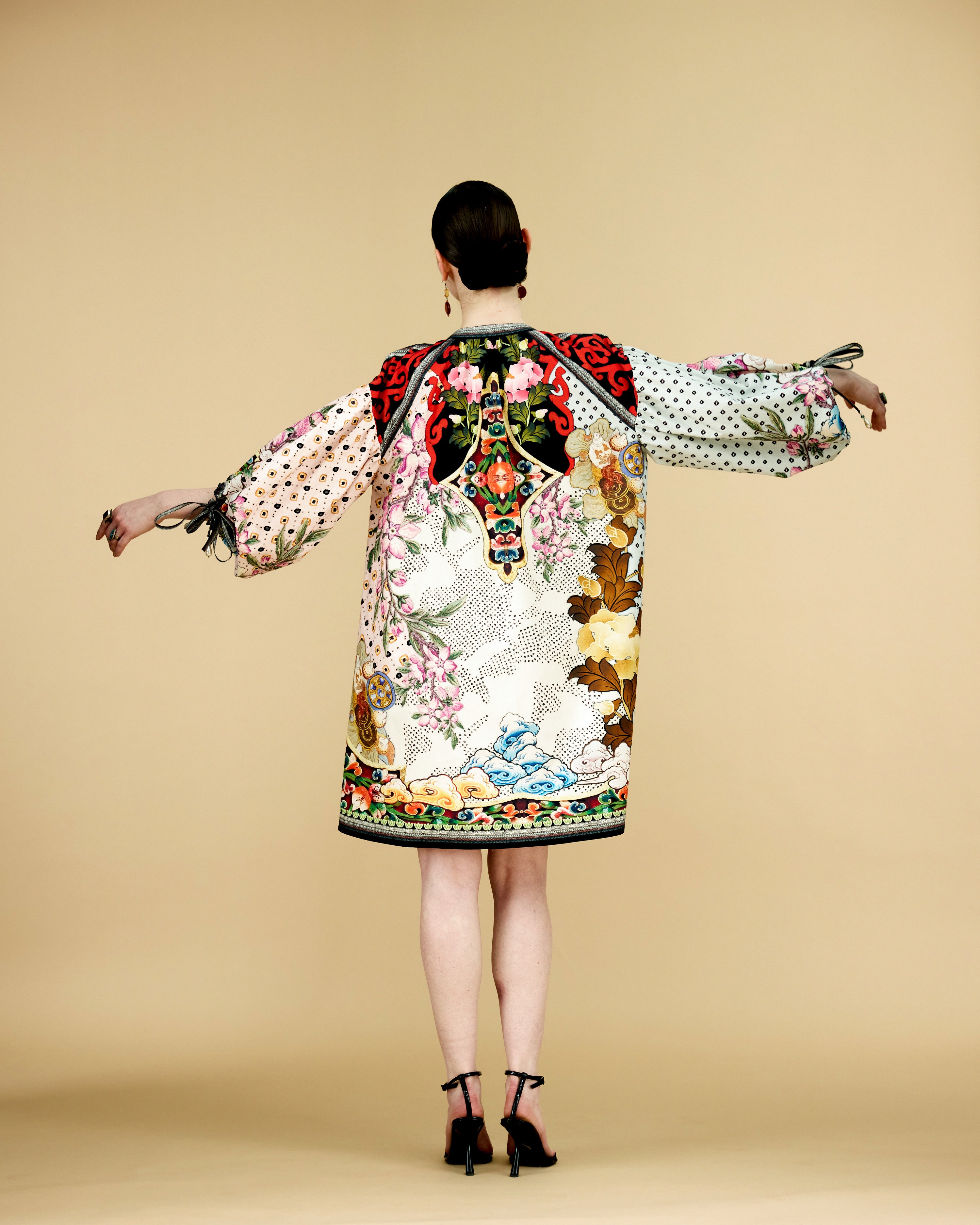 Ladakh : Angelica - Ivory/Multi