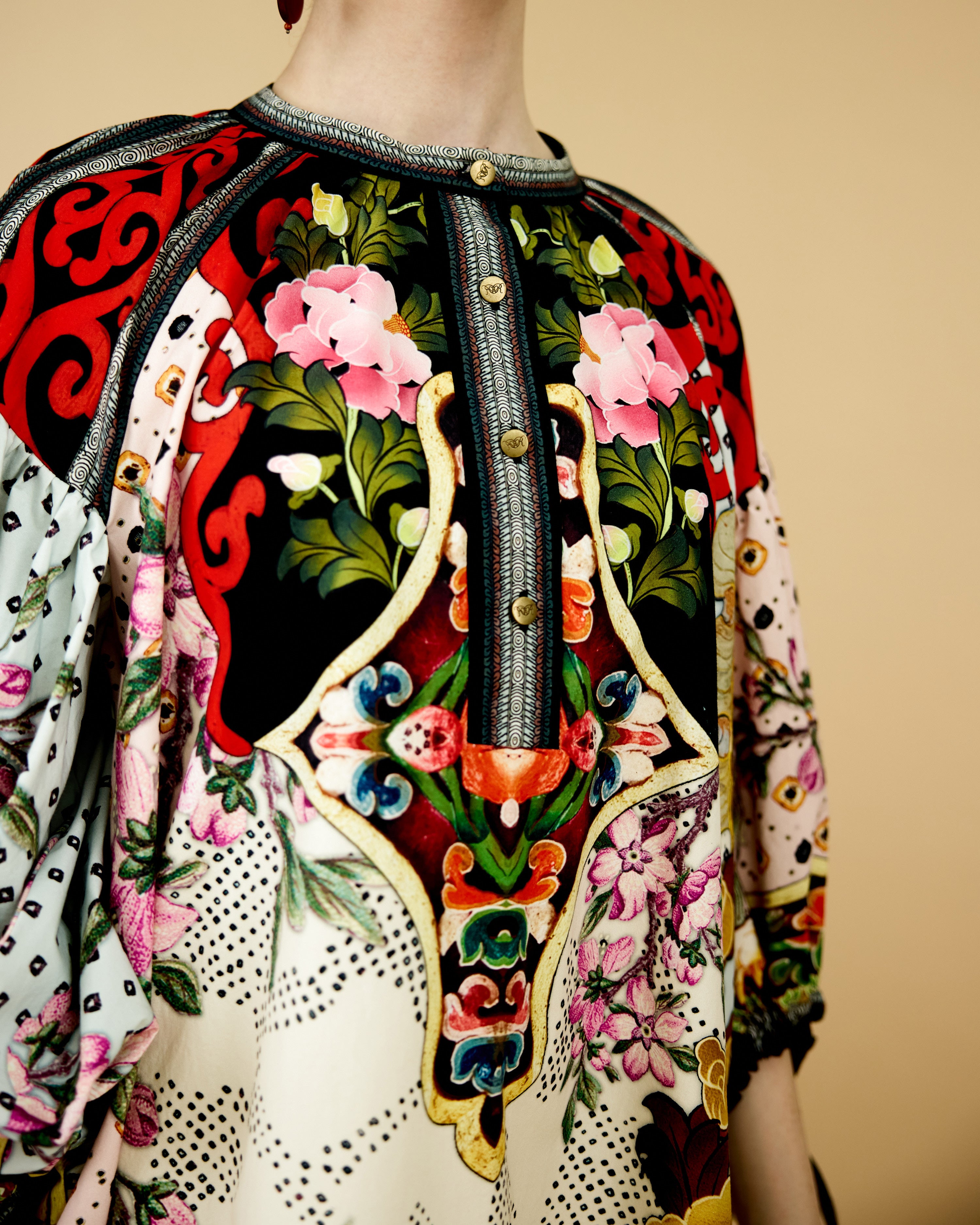 Ladakh : Angelica - Ivory/Multi