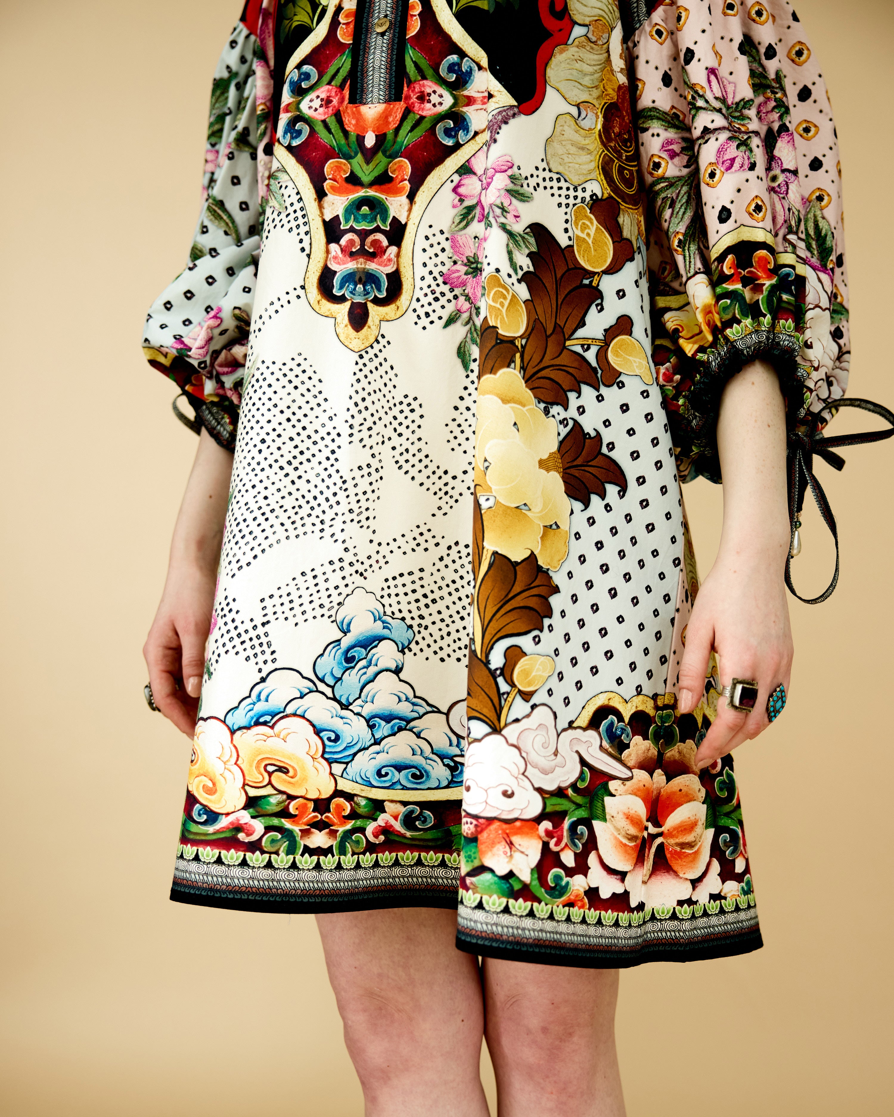 Ladakh : Angelica - Ivory/Multi