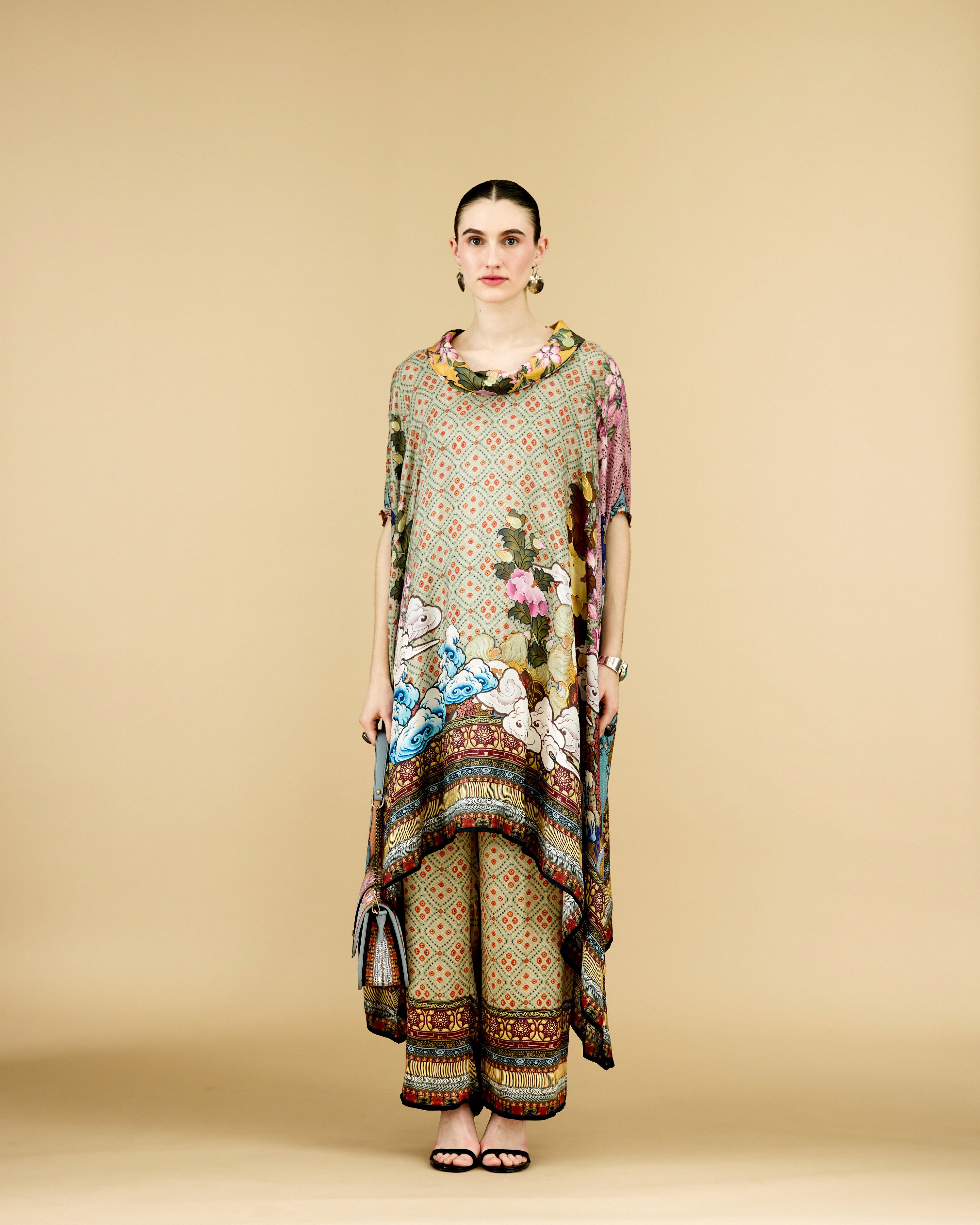 Ladakh : Lavanya - Taupe