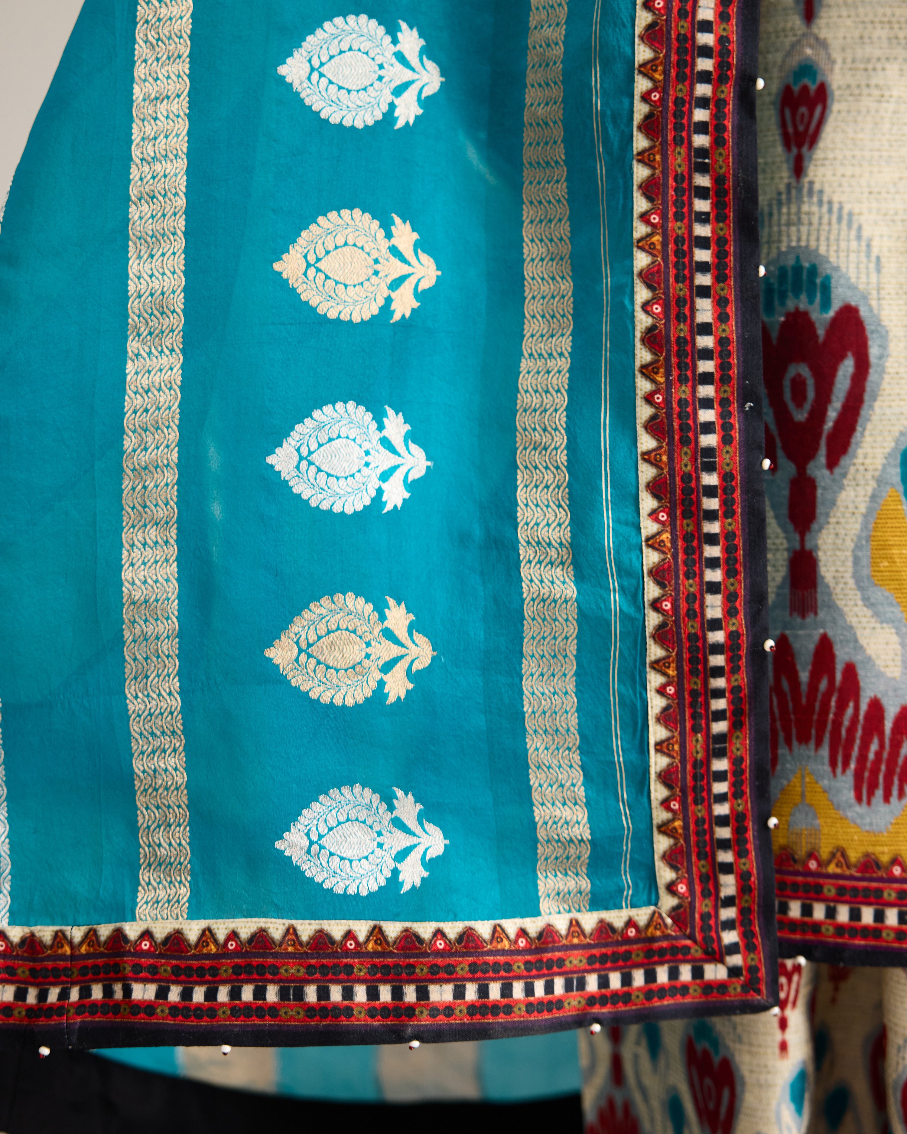 Tangier : Resham - Eggshell