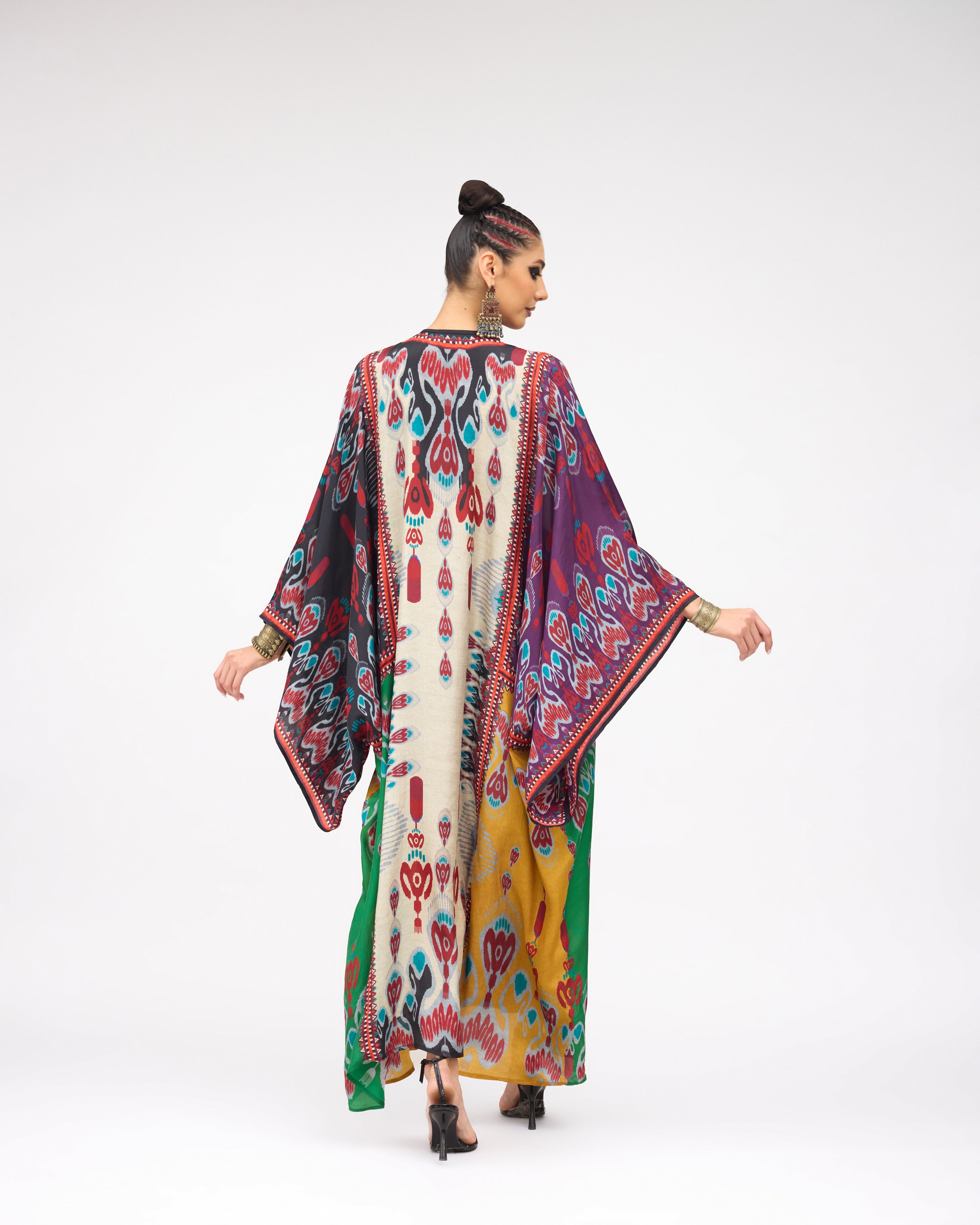 Tangier : Beatrice - Eggshell/Multi