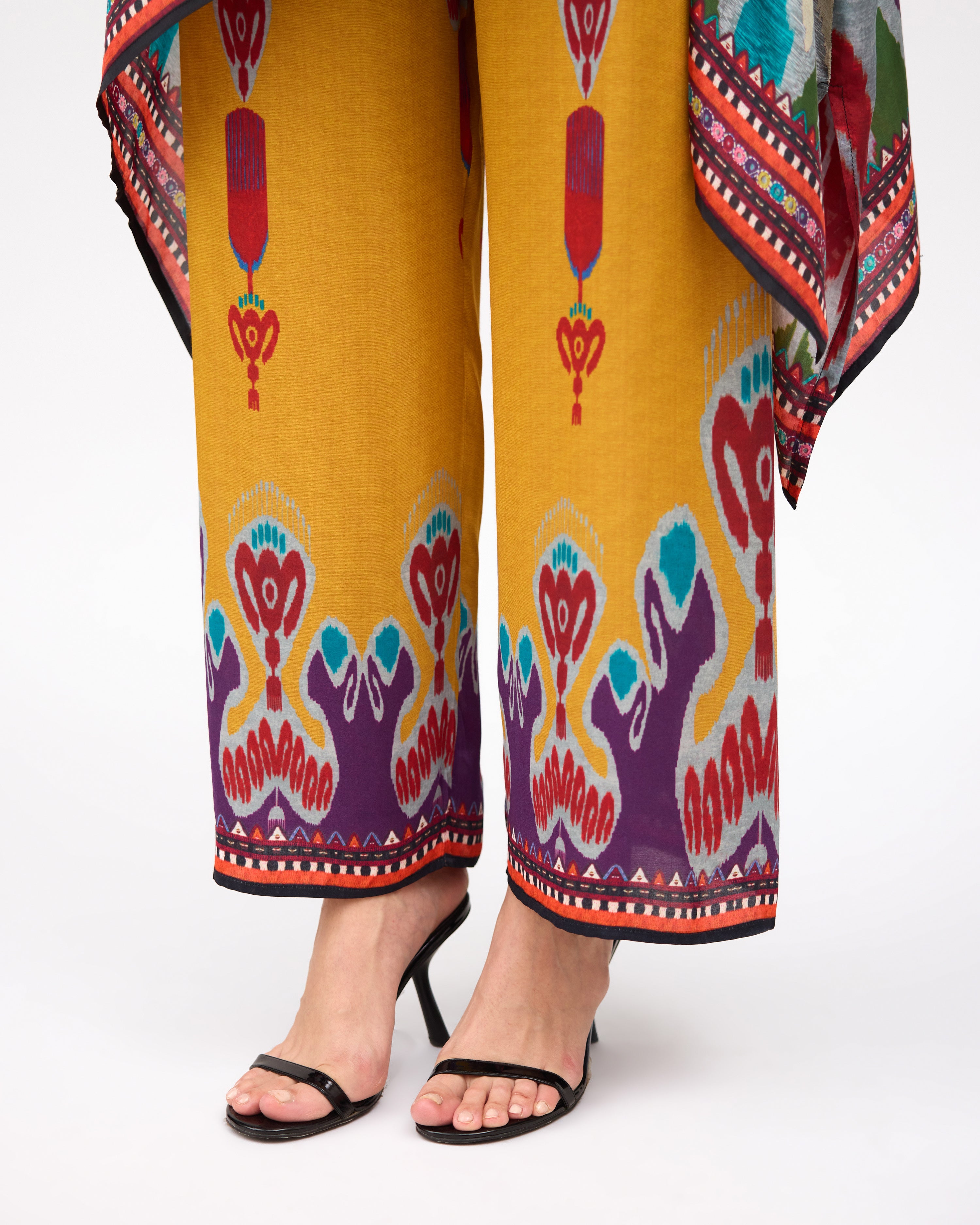 Tangier : Dakota - Mustard/Multi