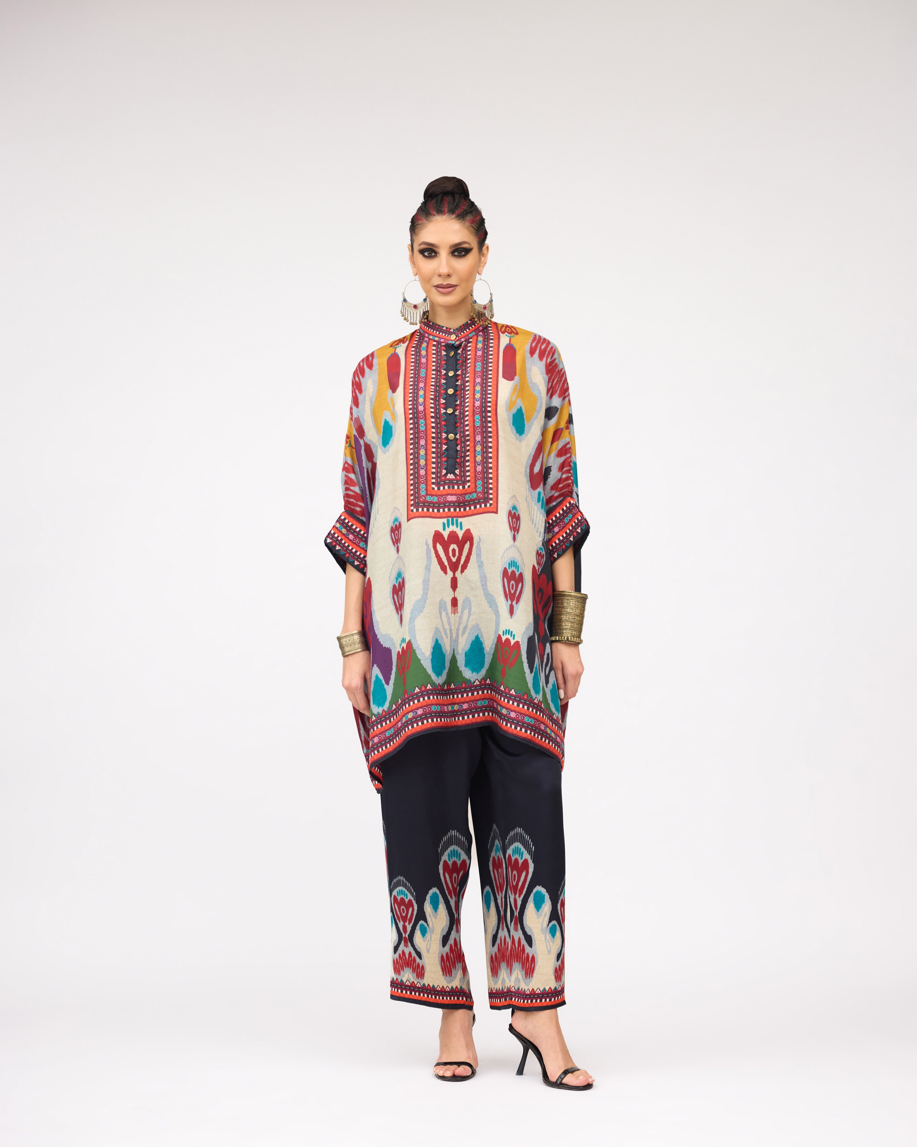 Tangier : Chanel 36" - Eggshell/Multi