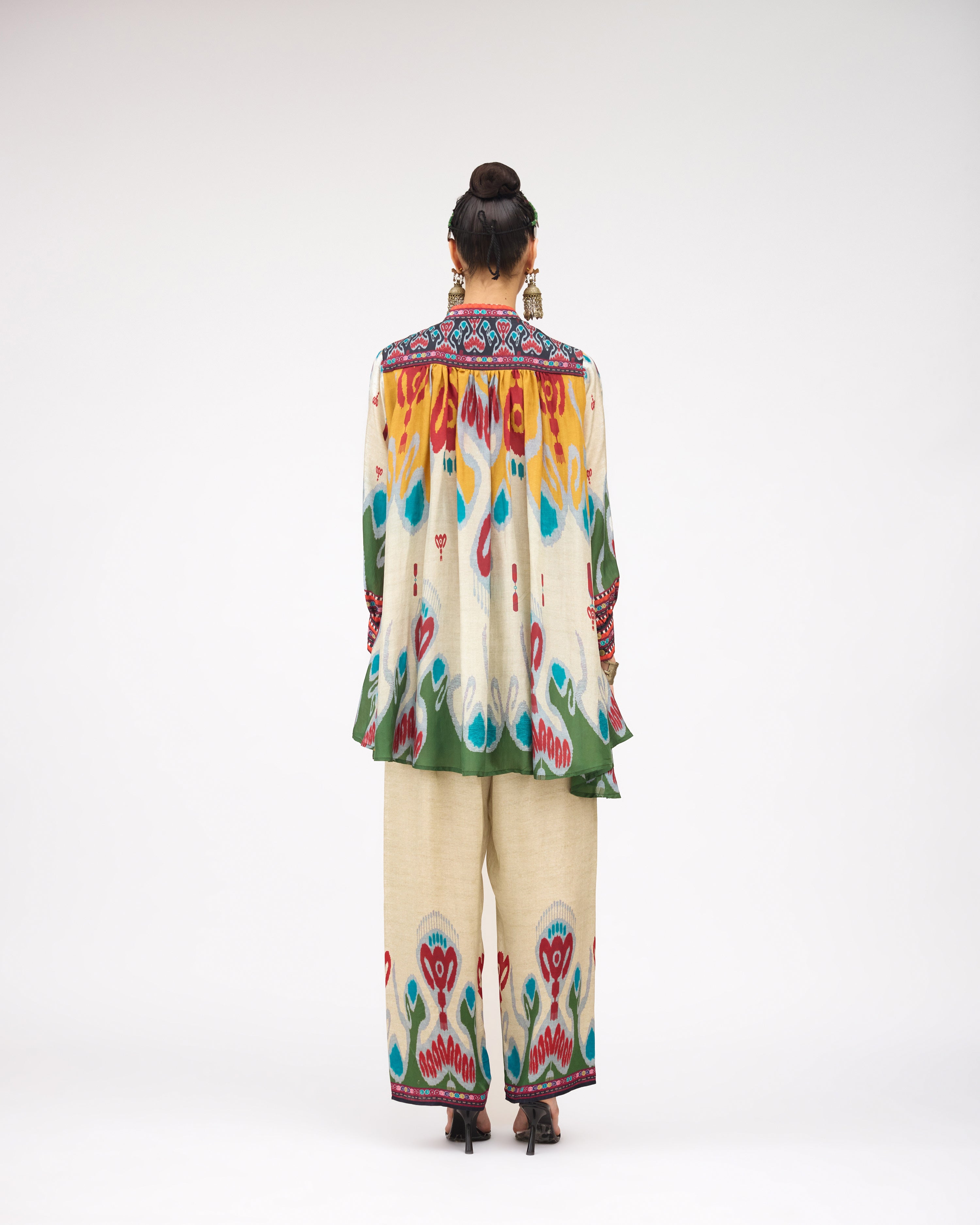 Tangier : Nilofer - Eggshell/Multi
