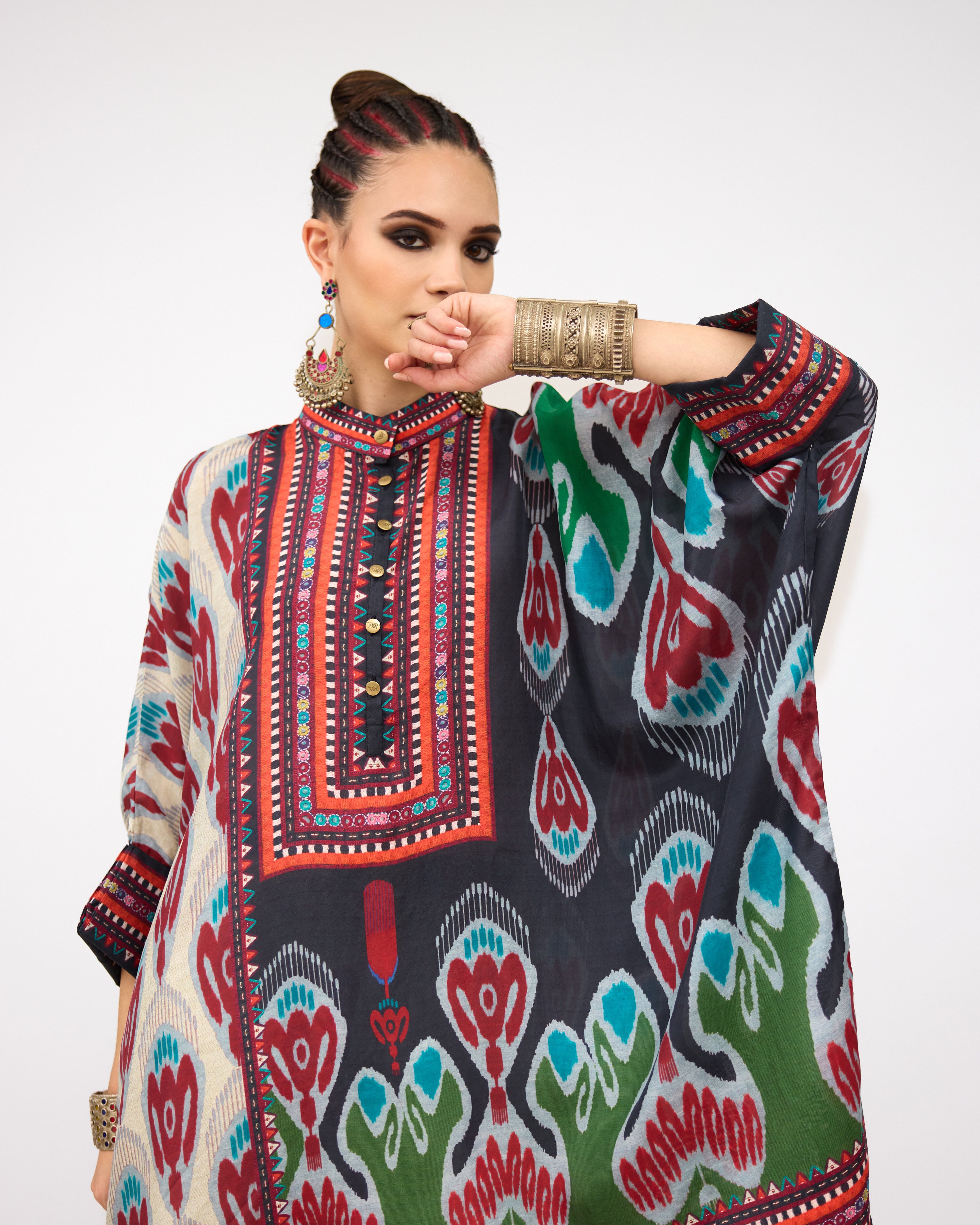 Tangier : Chanel 36" - Charcoal/Multi
