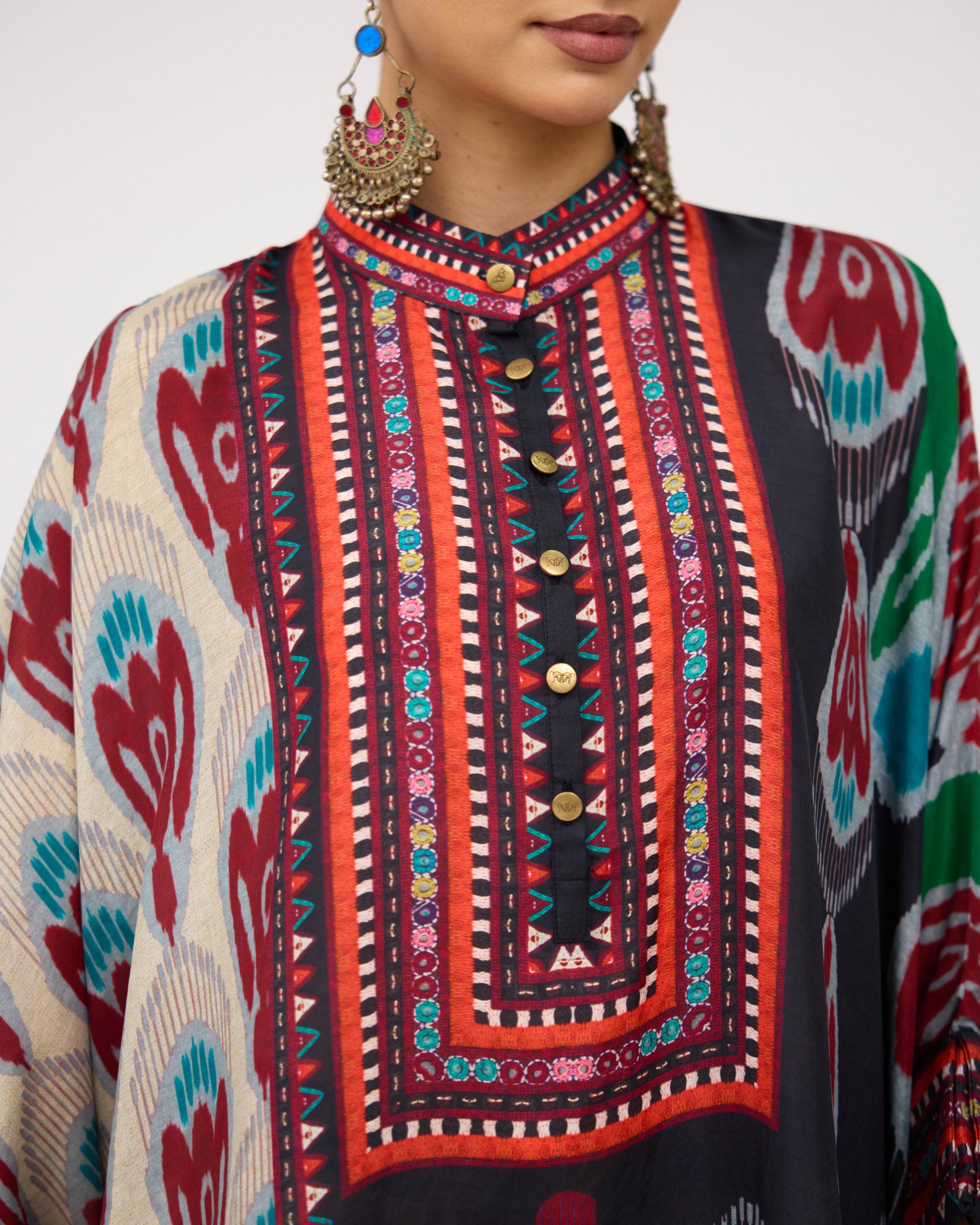 Tangier : Chanel 36" - Charcoal/Multi