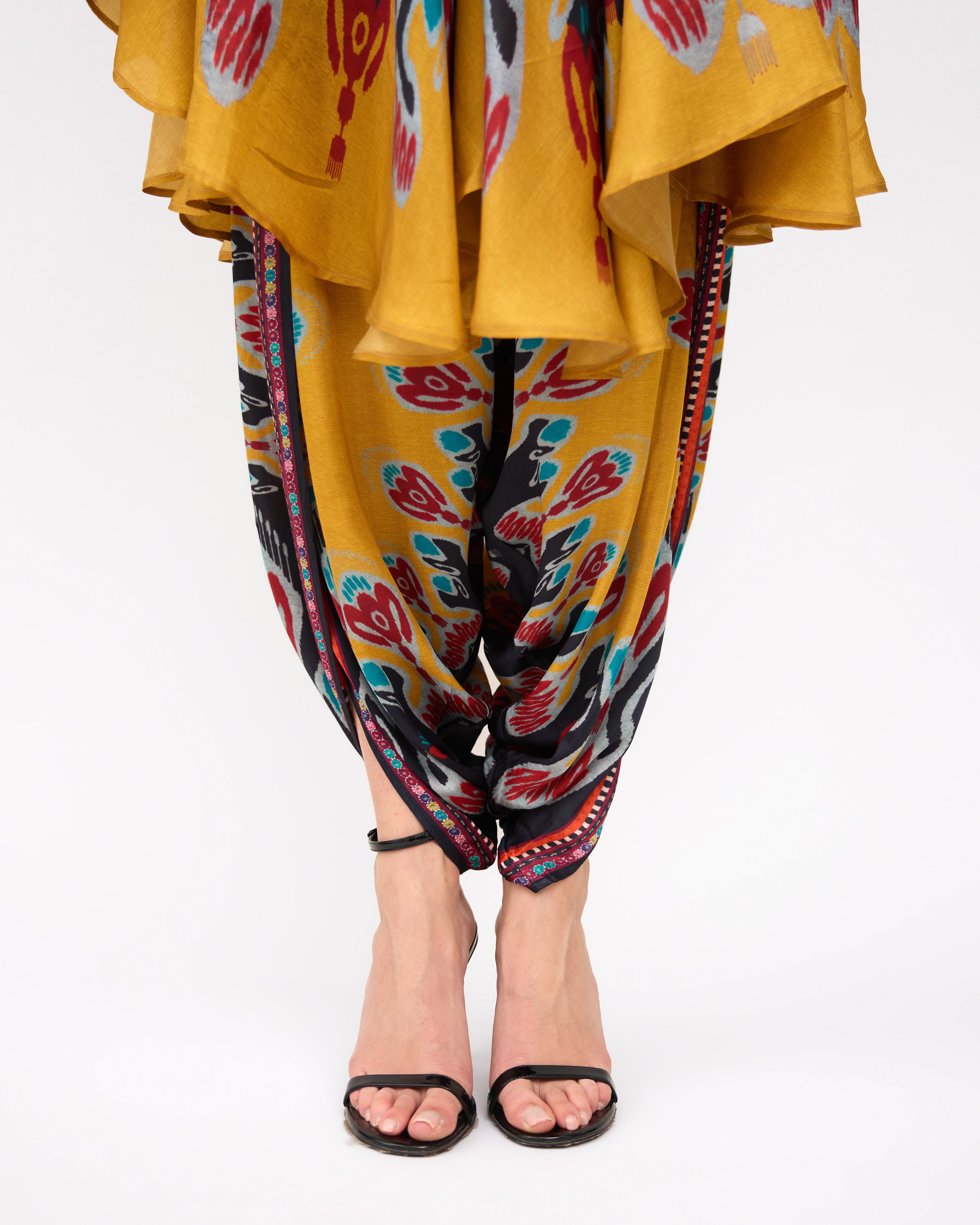Tangier : Farah - Charcoal/Multi