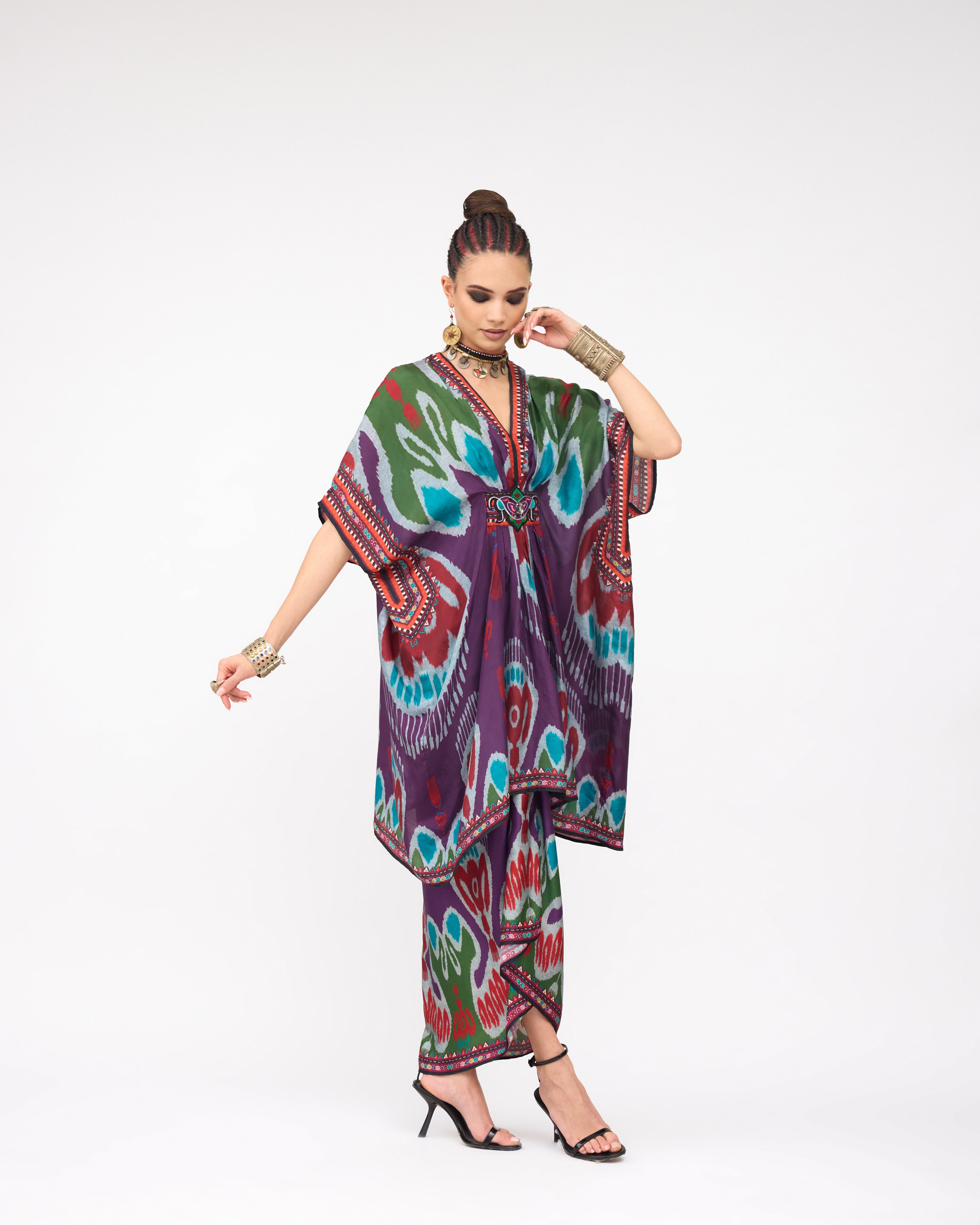 Tangier : Maya/Indonesia - Purple/Multi