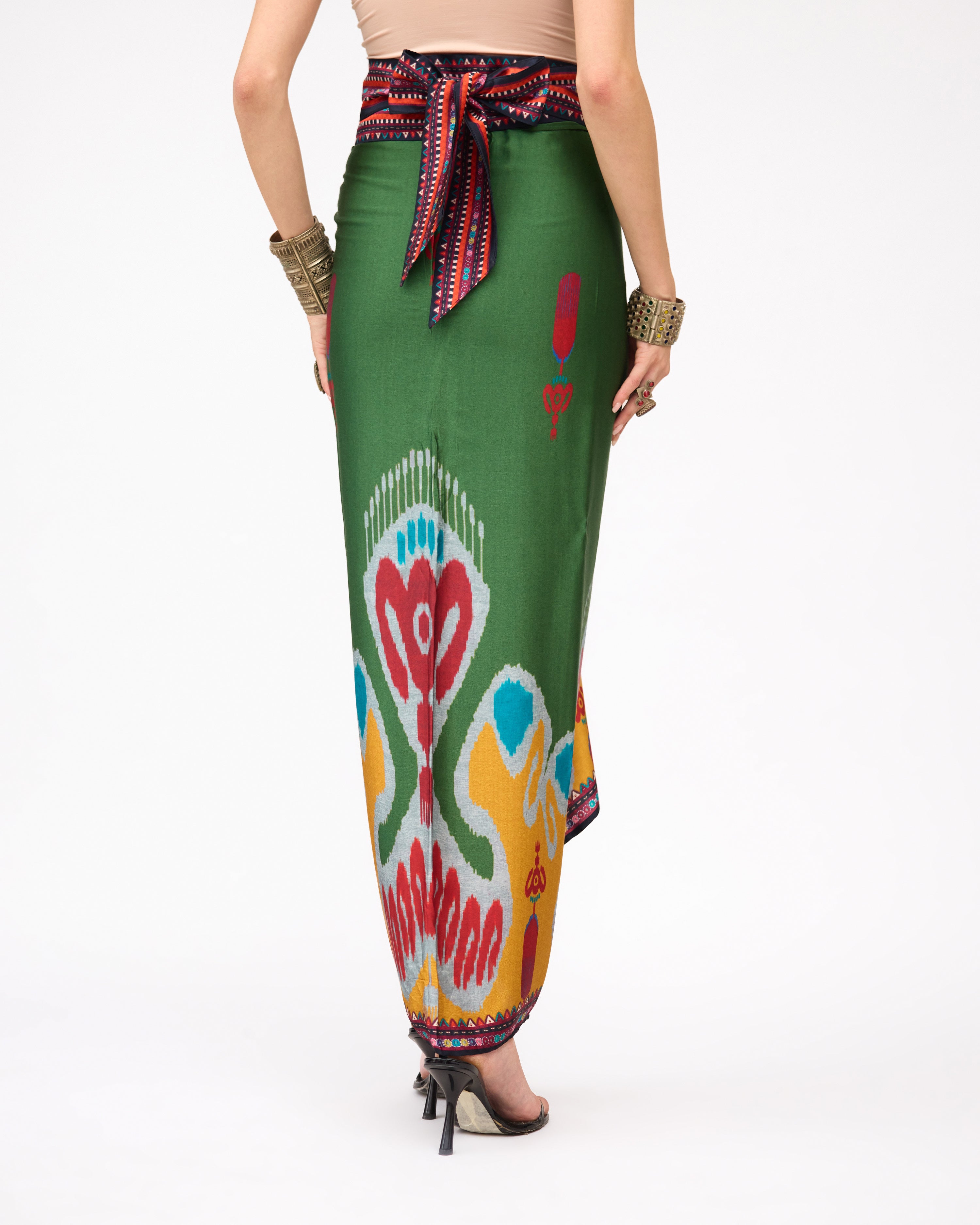 Tangier : Maya/Indonesia - Mustard/Multi
