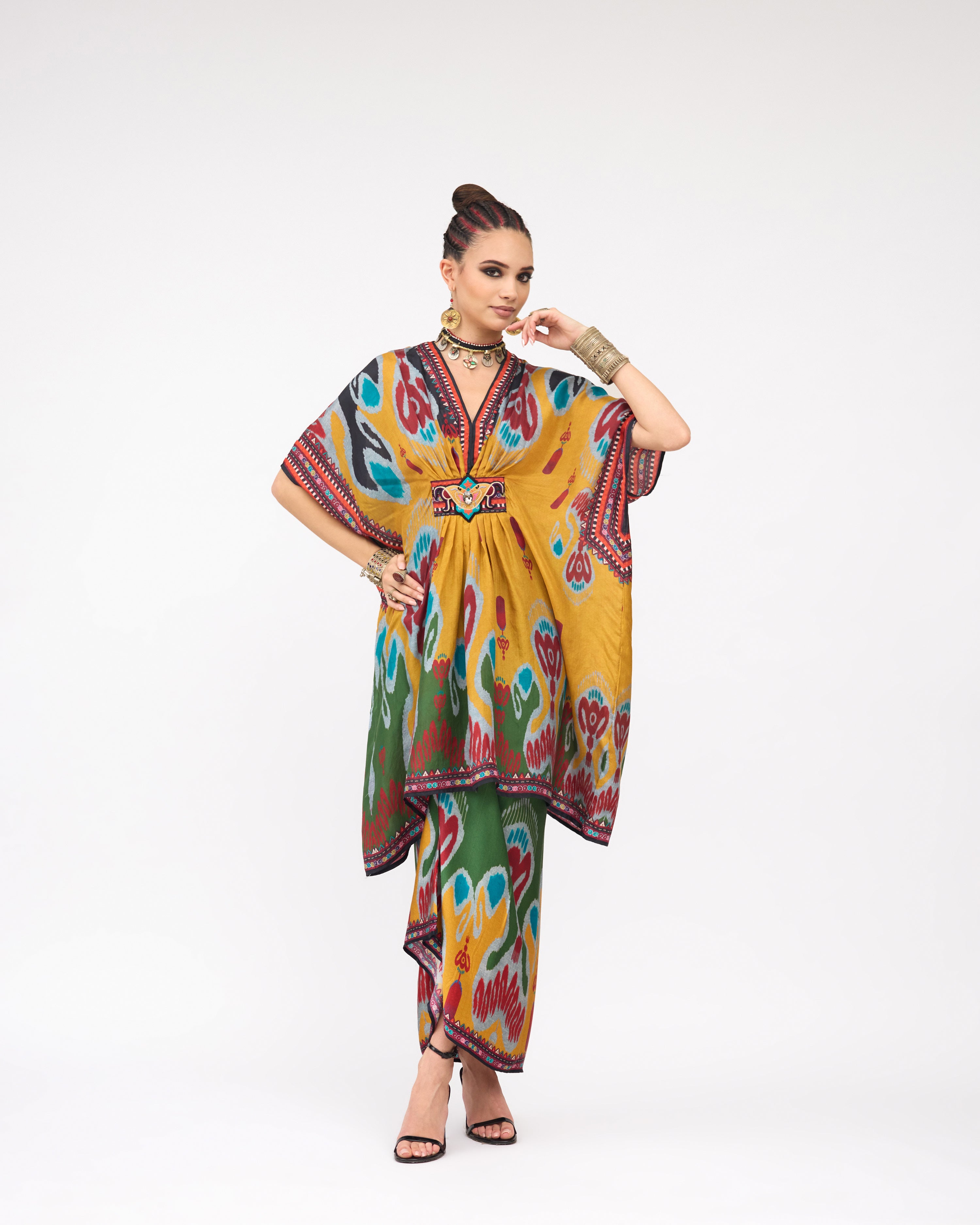 Tangier : Maya/Indonesia - Mustard/Multi