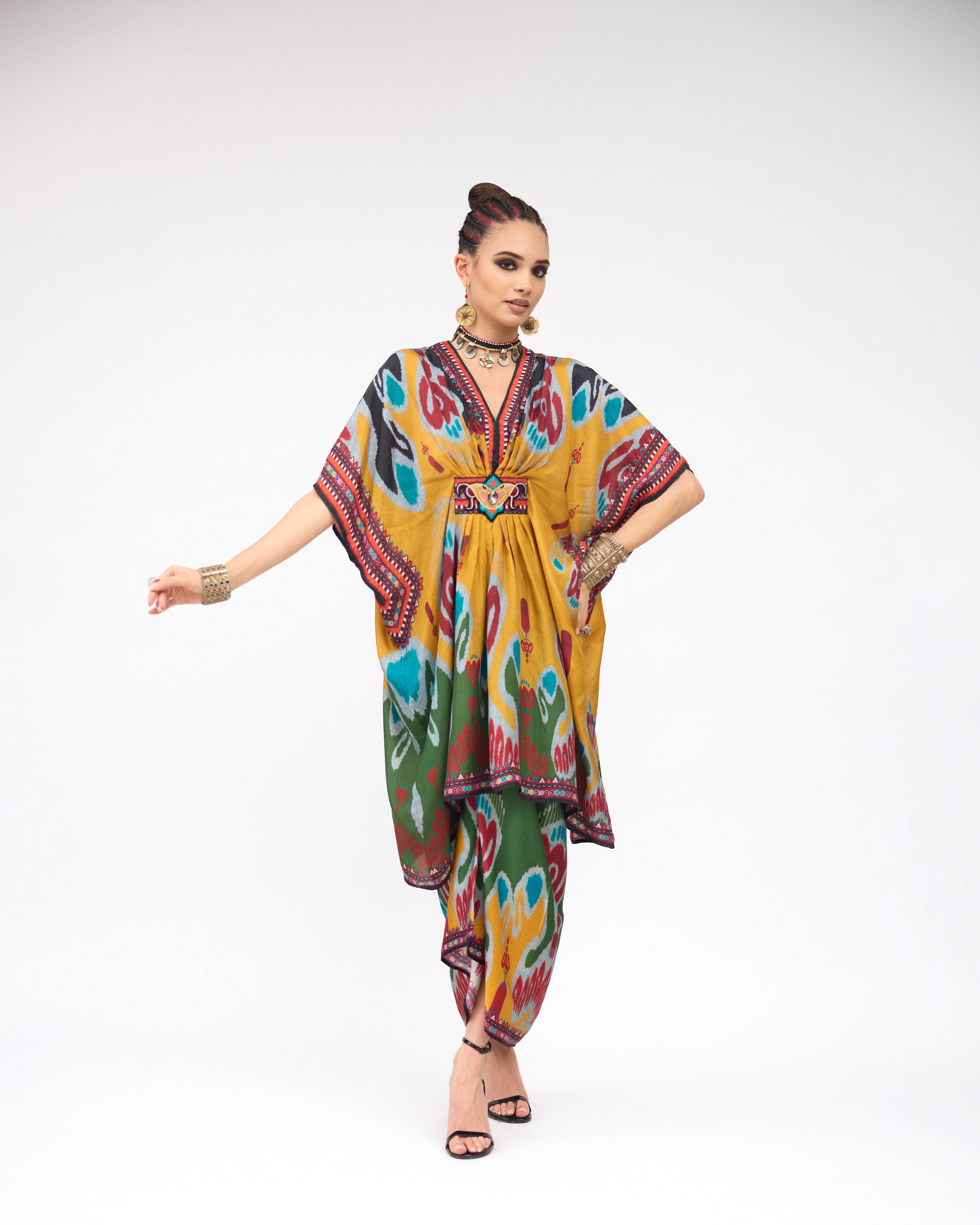 Tangier : Maya/Indonesia - Mustard/Multi