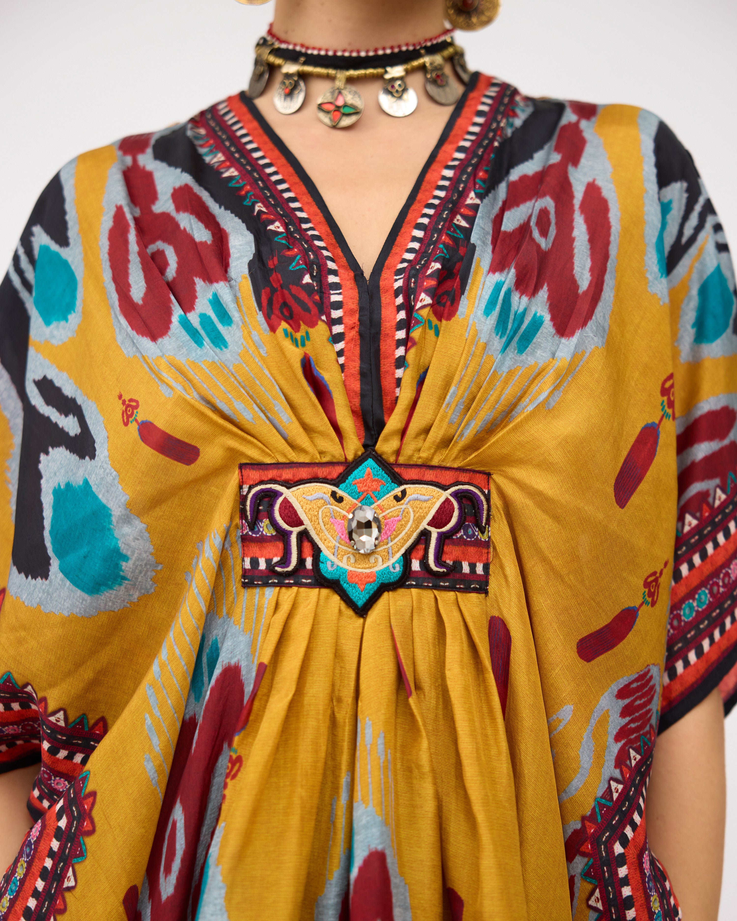 Tangier : Maya/Indonesia - Mustard/Multi
