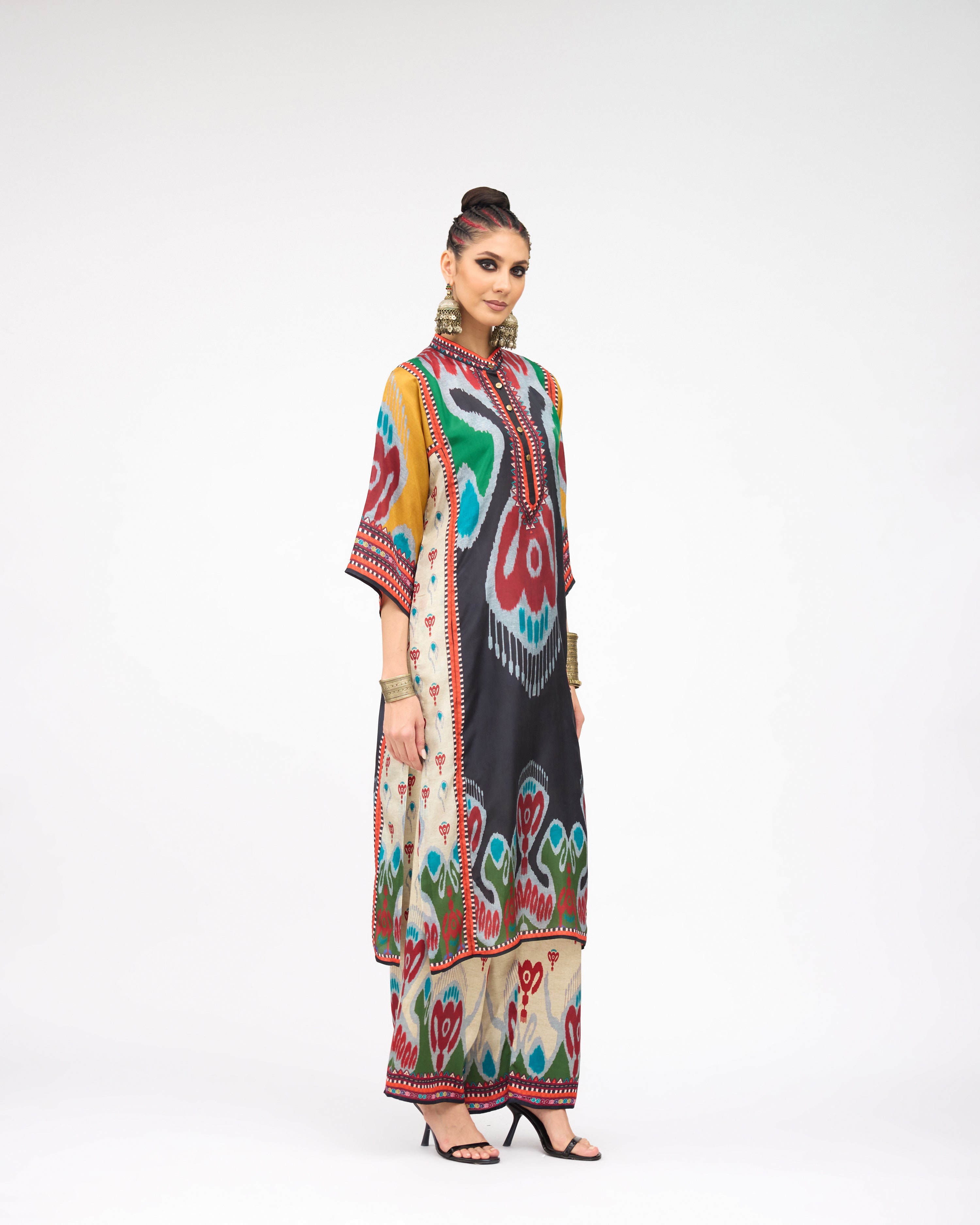 Tangier : Ghazala - Eggshell/Multi