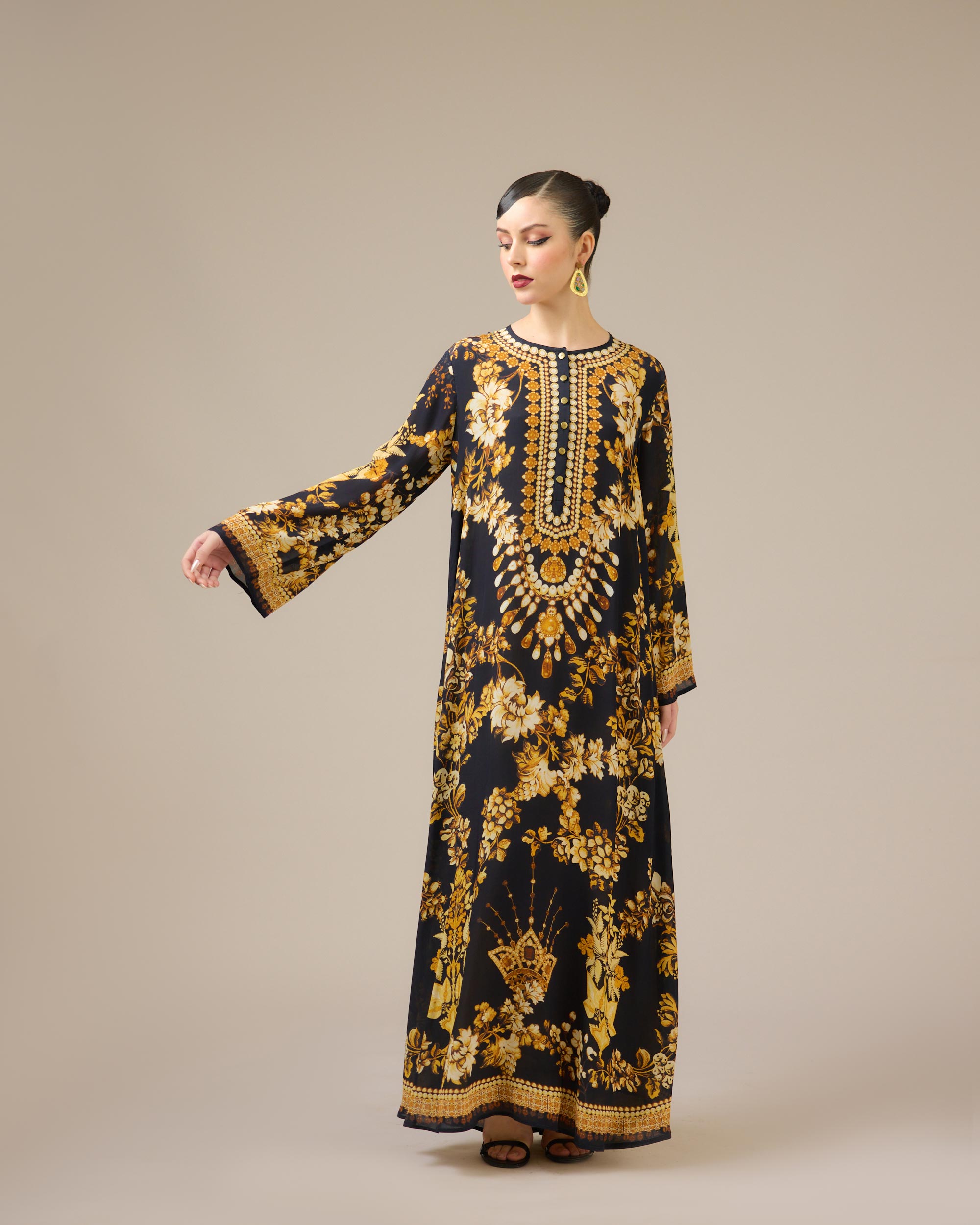 Nizam : Chanel - Black/Gold