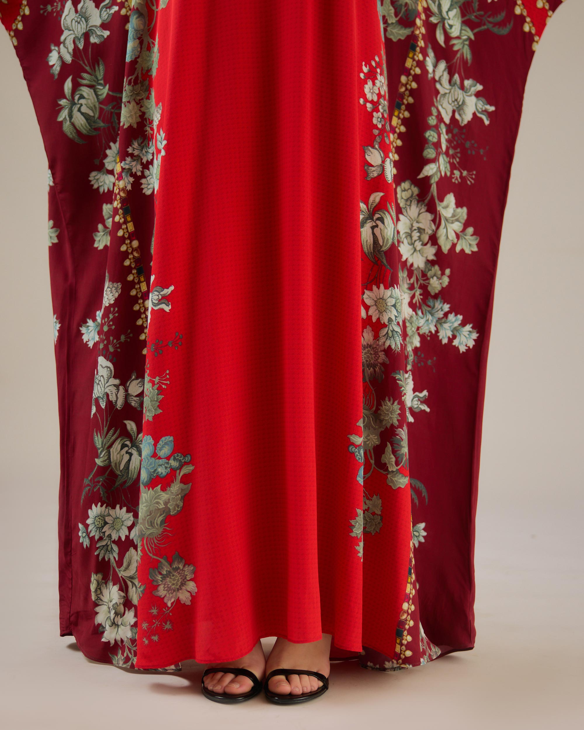 Nizam : Insha - Red