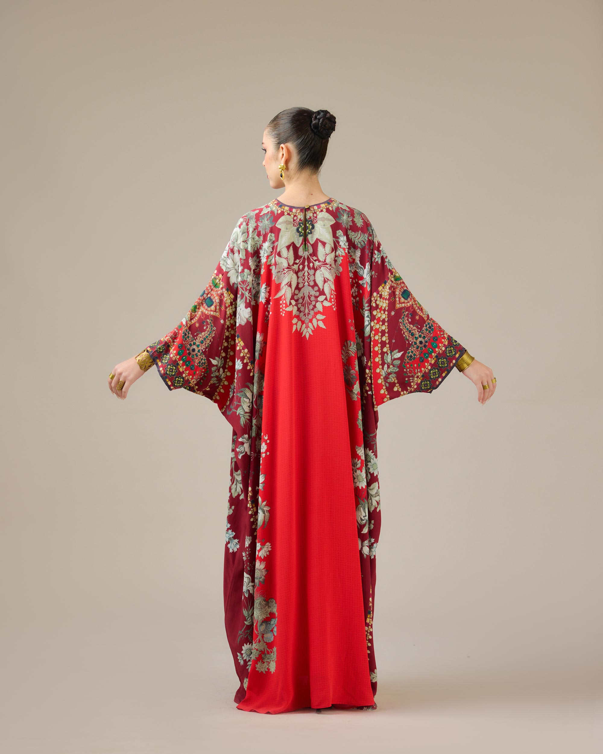 Nizam : Insha - Red