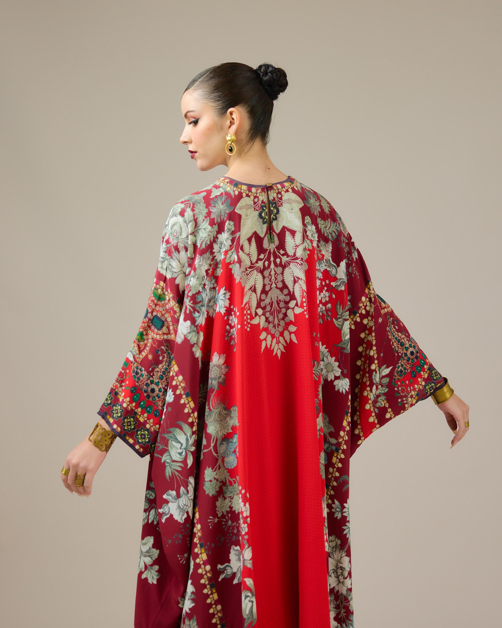 Nizam : Insha - Red