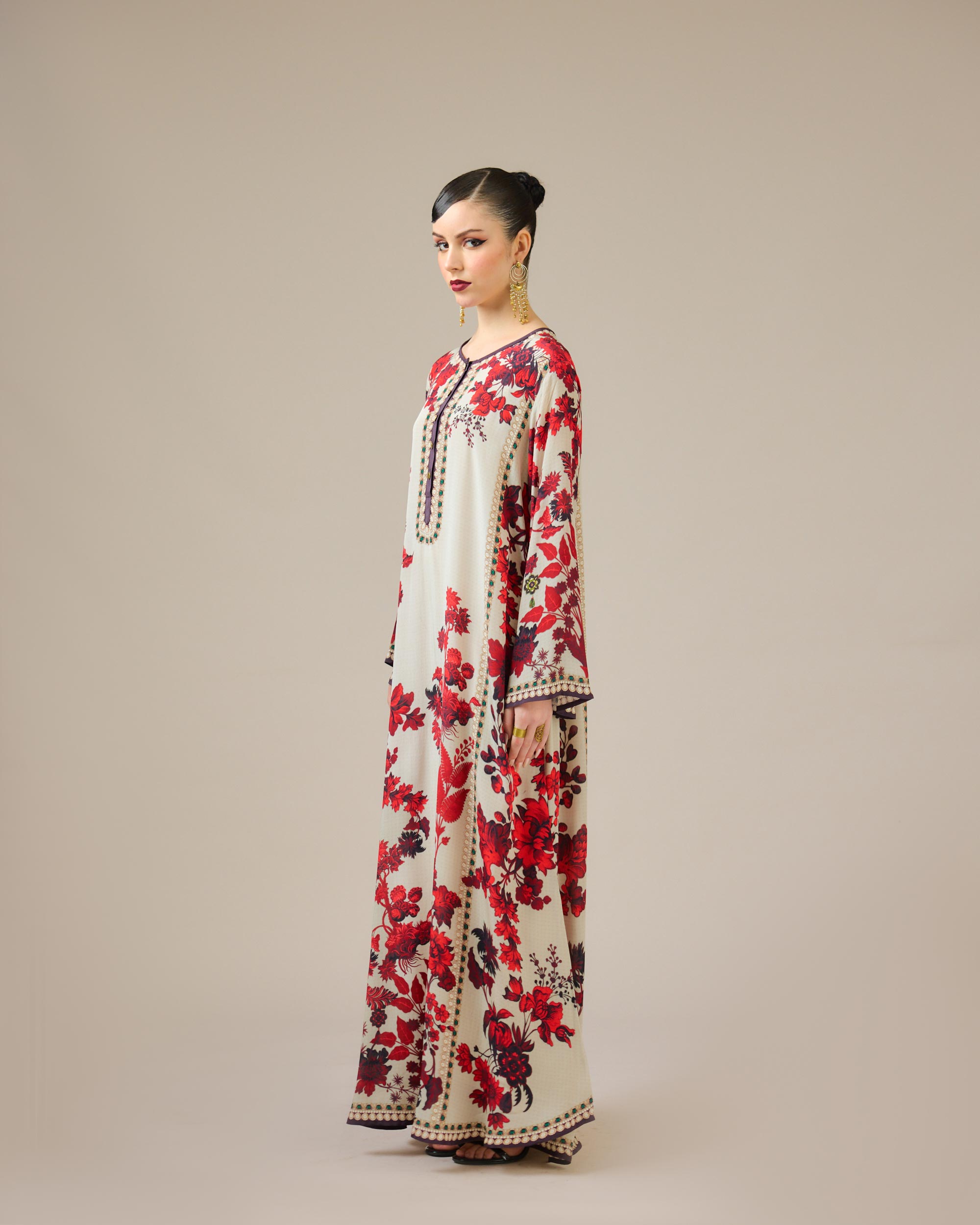 Nizam : Ghazala - Ivory/Red