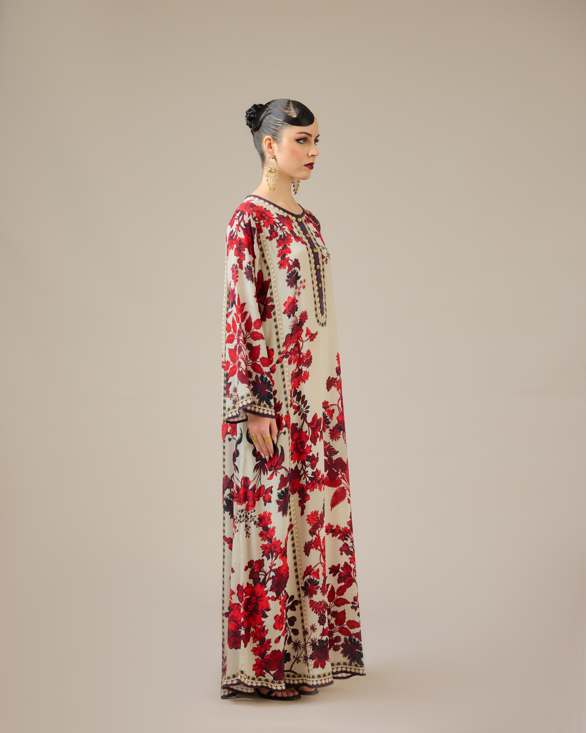 Nizam : Ghazala - Ivory/Red