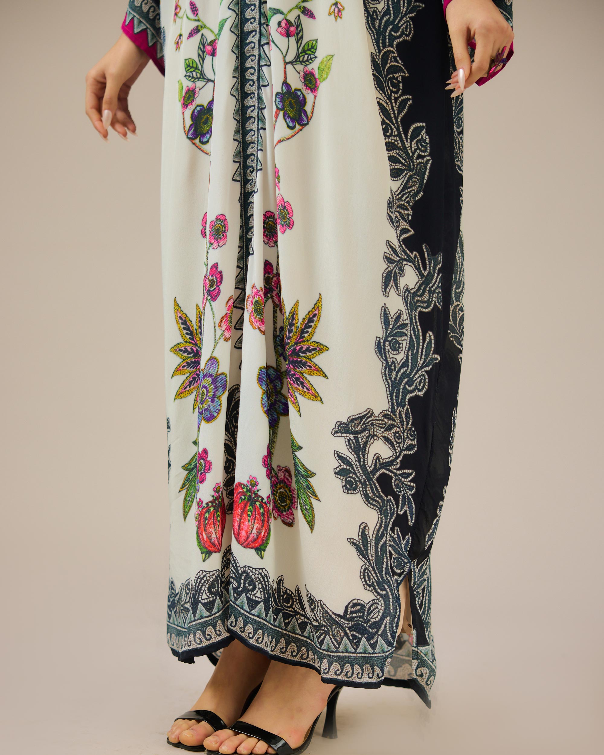 Florence : Verona - Ivory/Black