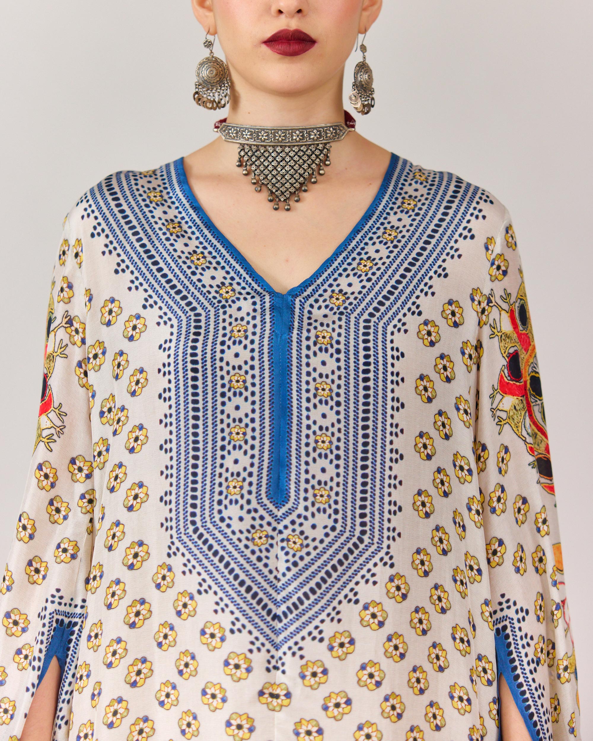 Beendi : Sakina