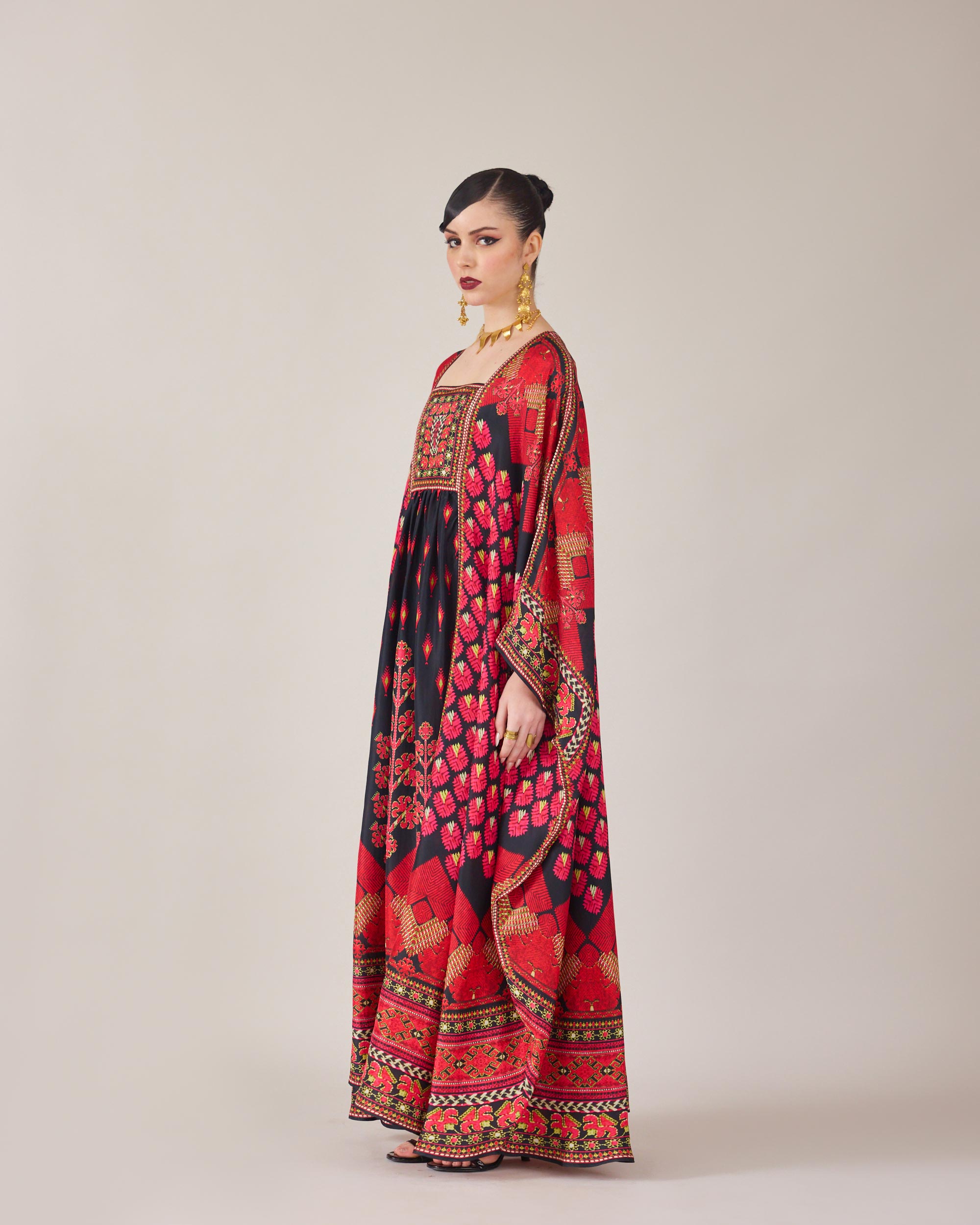 Phulkari : Yolanda