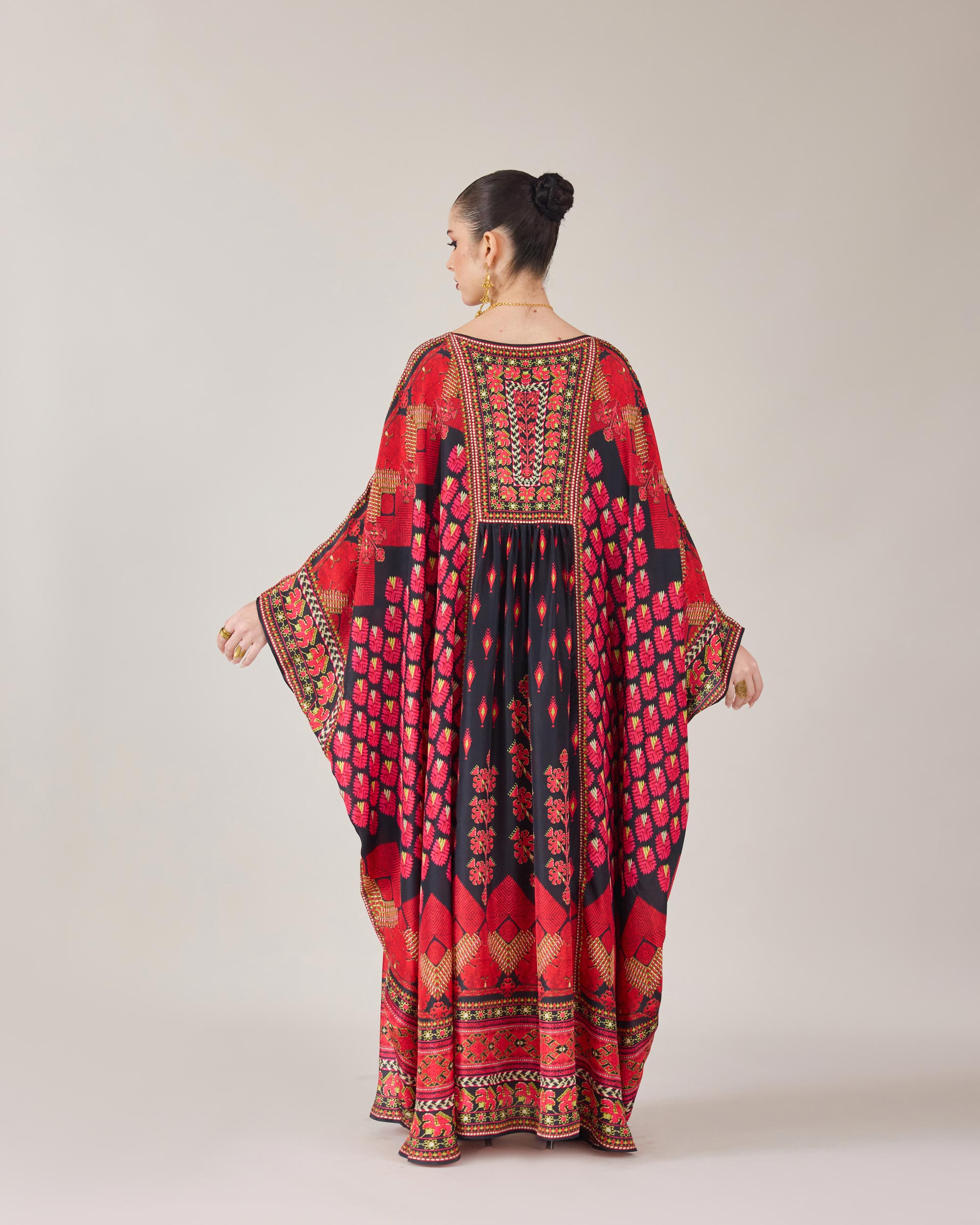 Phulkari : Yolanda