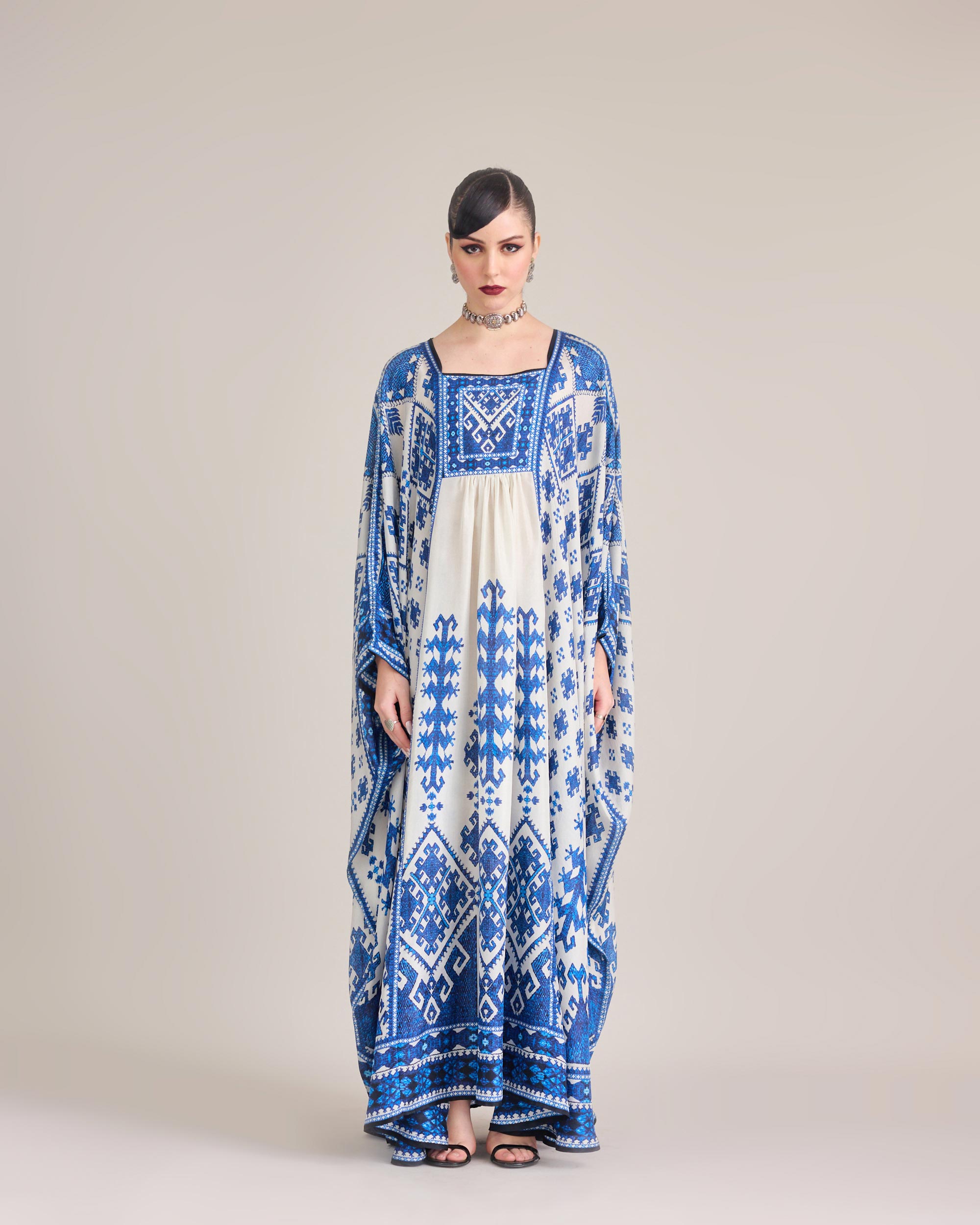 Phulkari : Yolanda