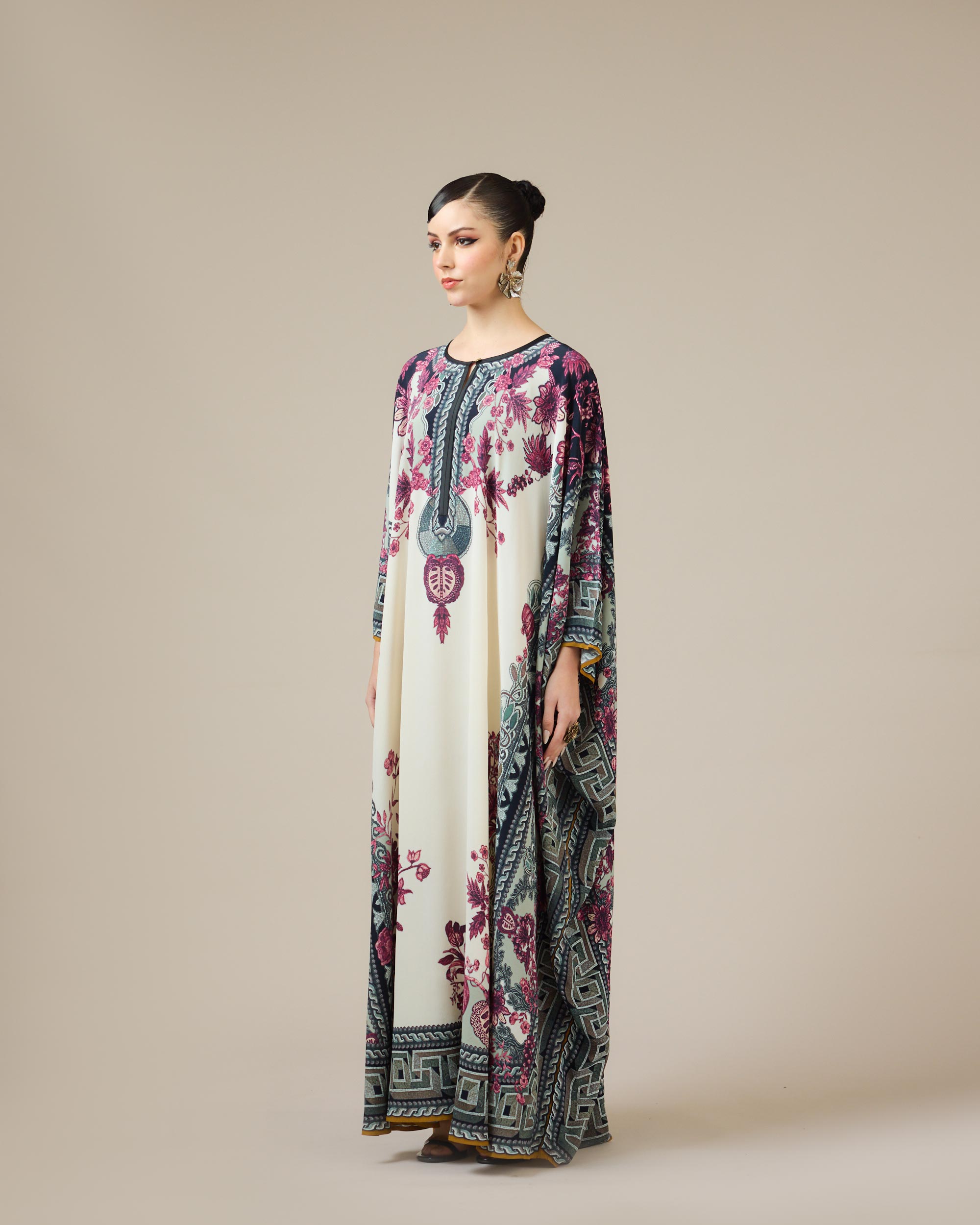 Florence : Sharifa - Ivory/Raspberry