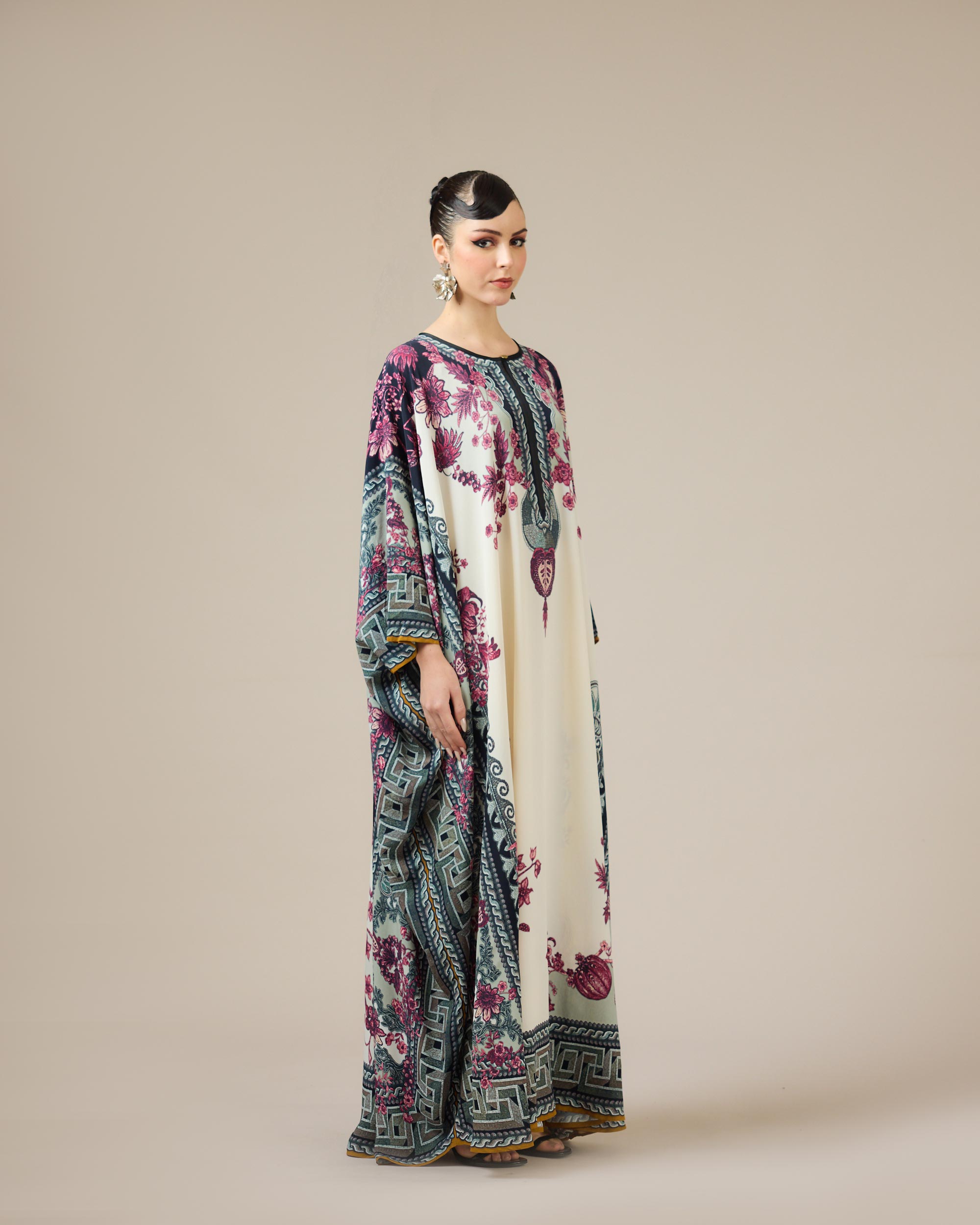 Florence : Sharifa - Ivory/Raspberry