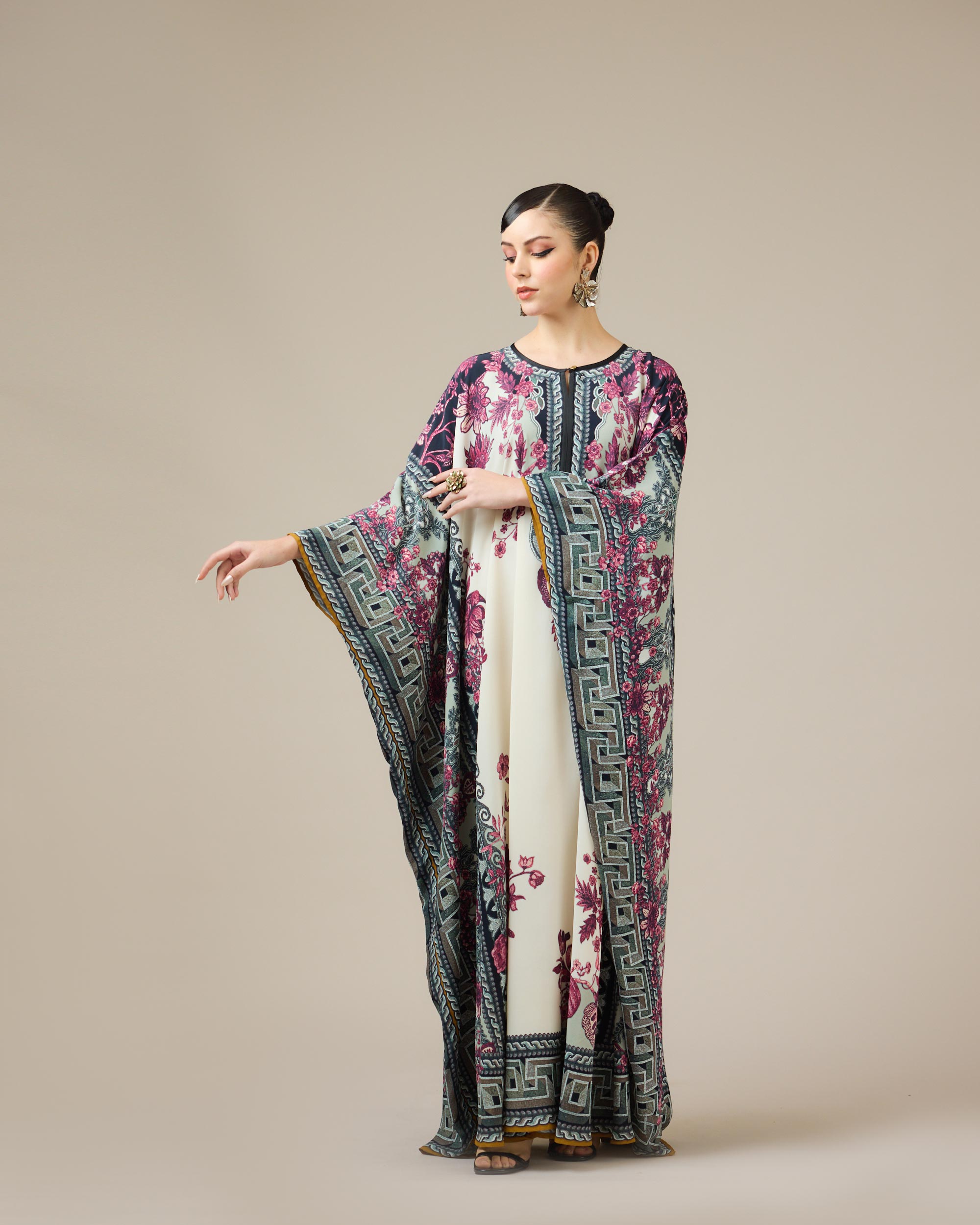 Florence : Sharifa - Ivory/Raspberry