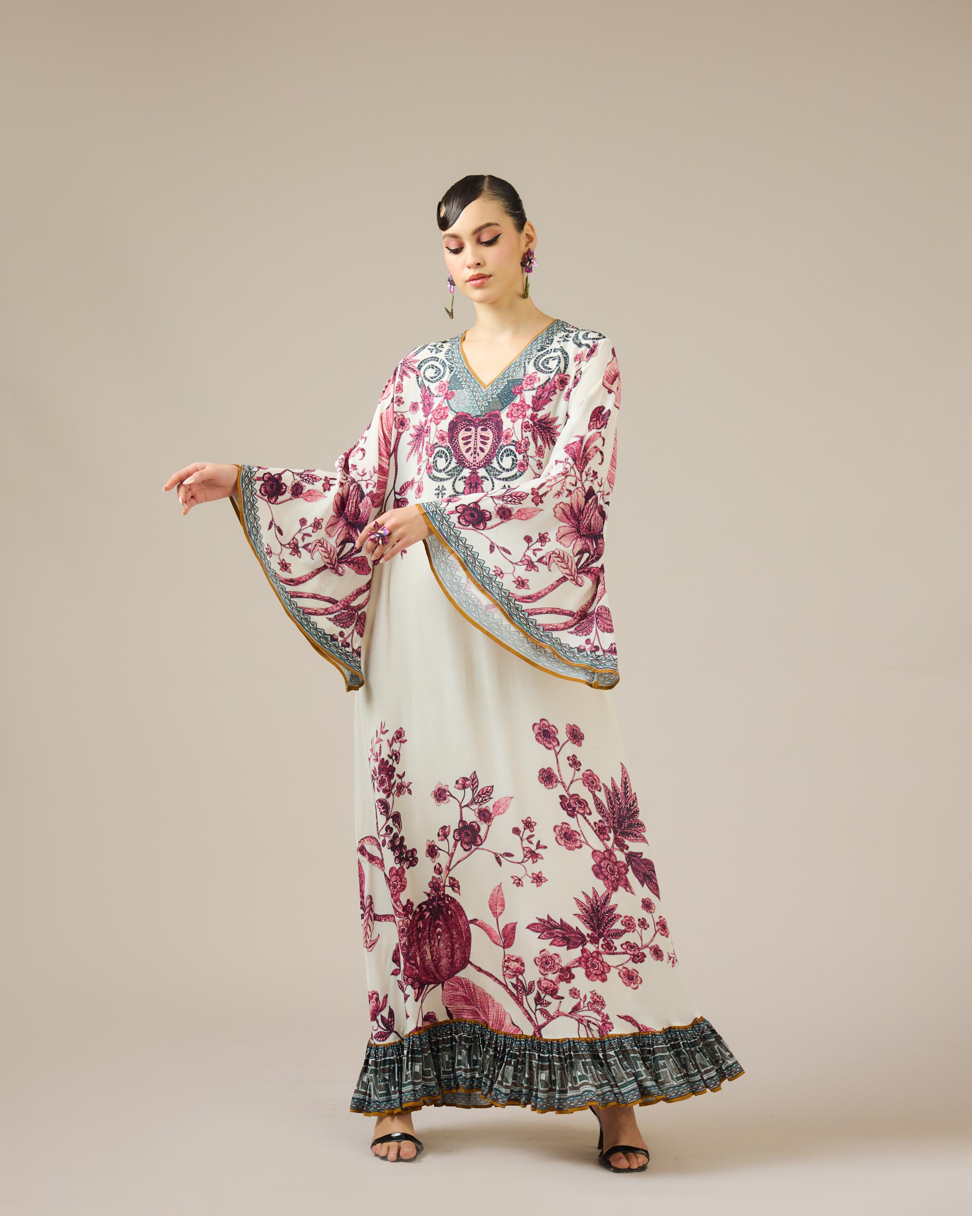 Florence : Barkha - Ivory/Raspberry