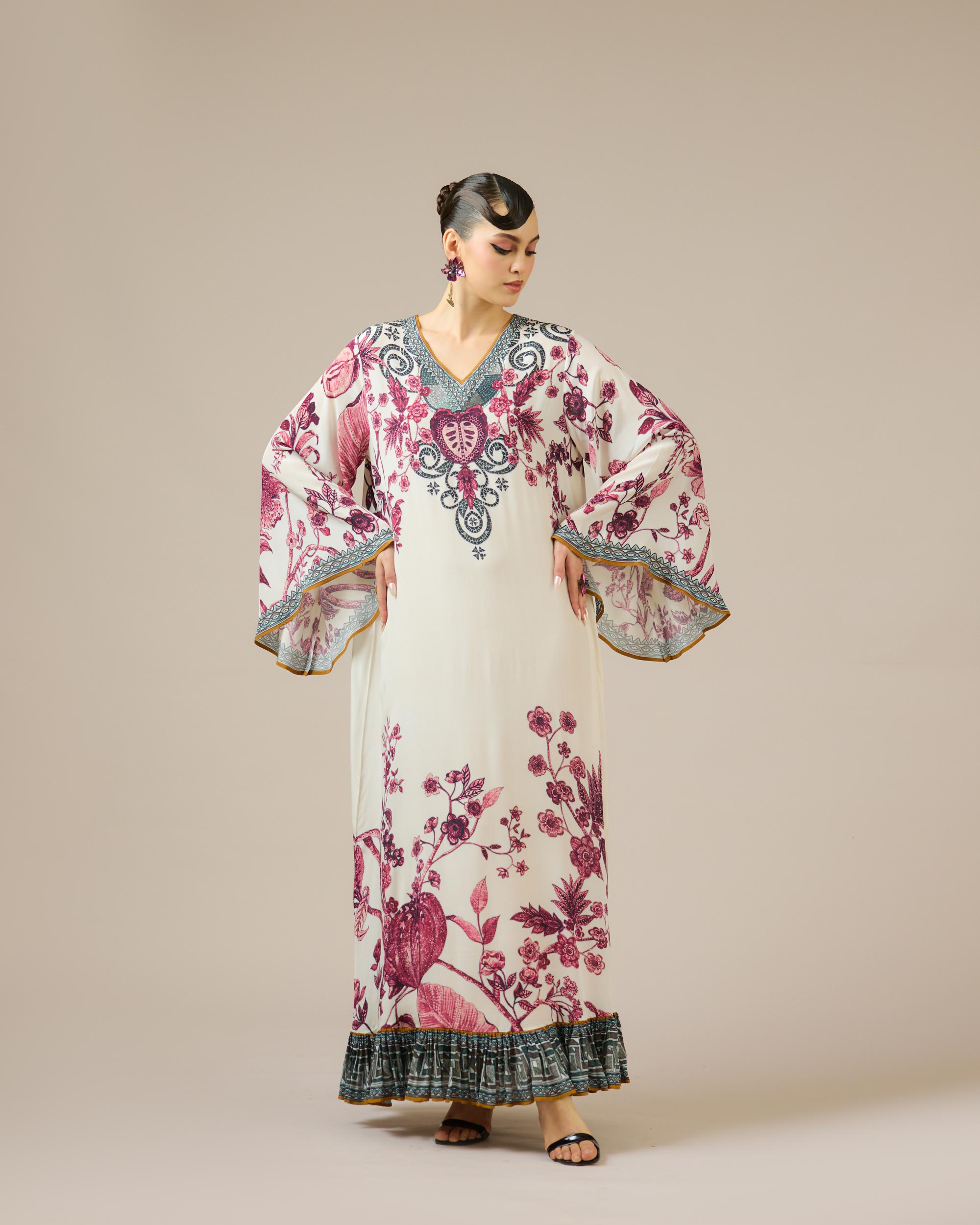 Florence : Barkha - Ivory/Raspberry