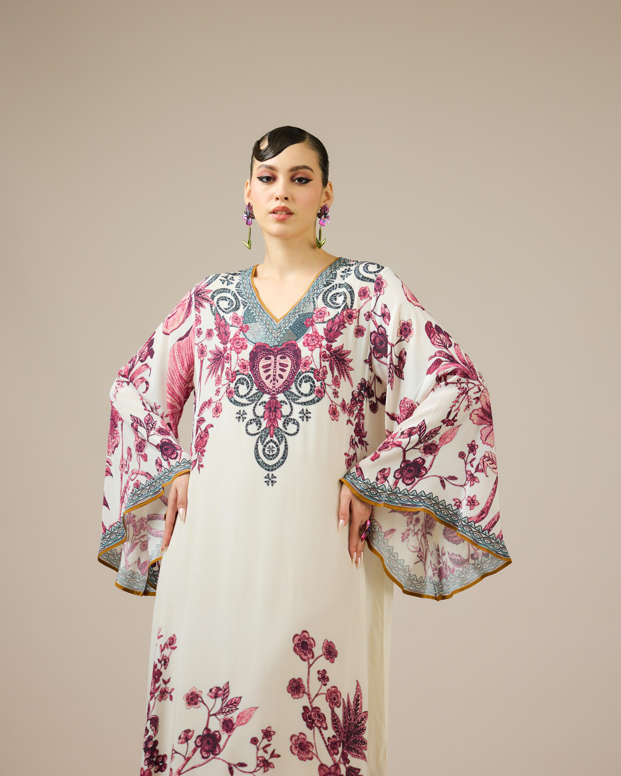 Florence : Barkha - Ivory/Raspberry