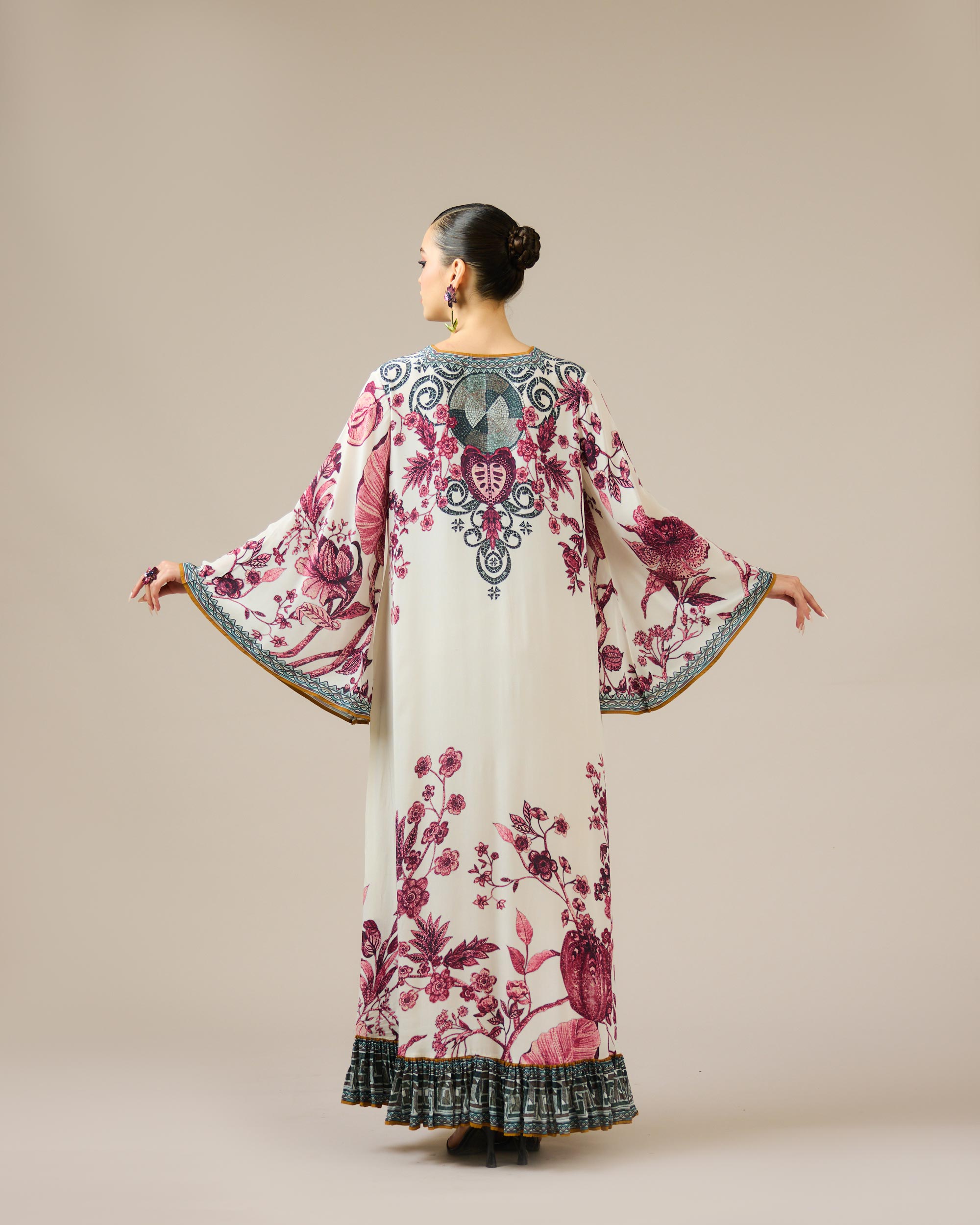 Florence : Barkha - Ivory/Raspberry