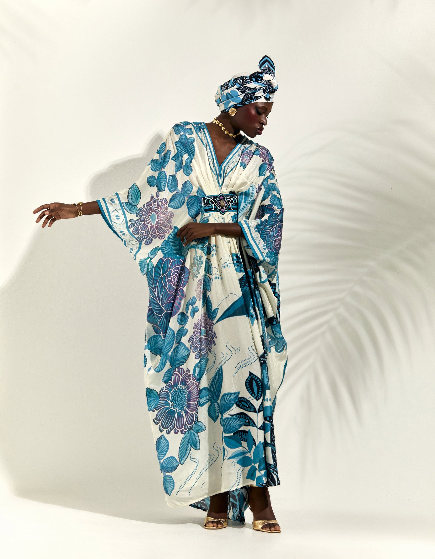 Jamaica : Imama - Ivory/Blue