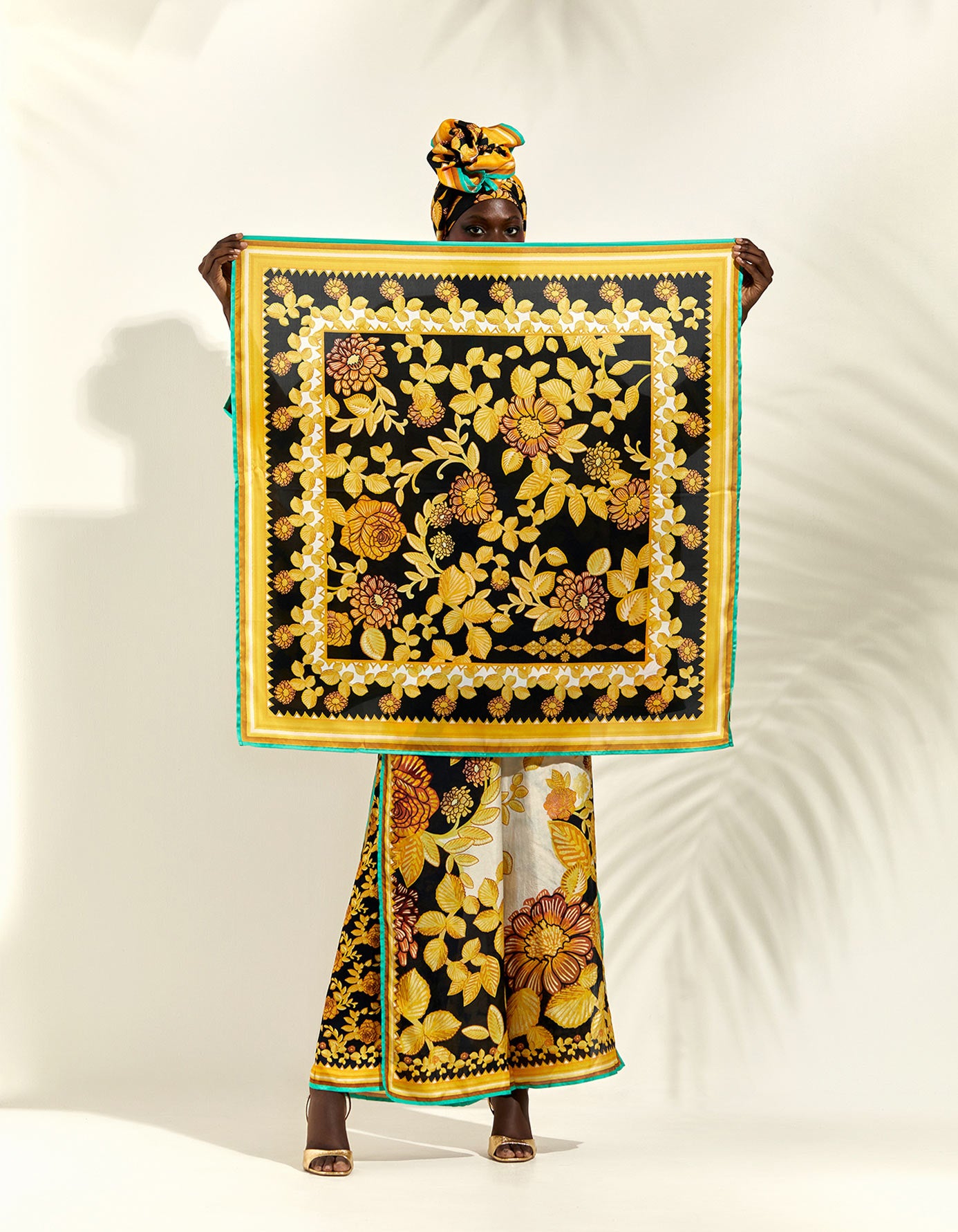 Jamaica : Scarf - Black/Yellow